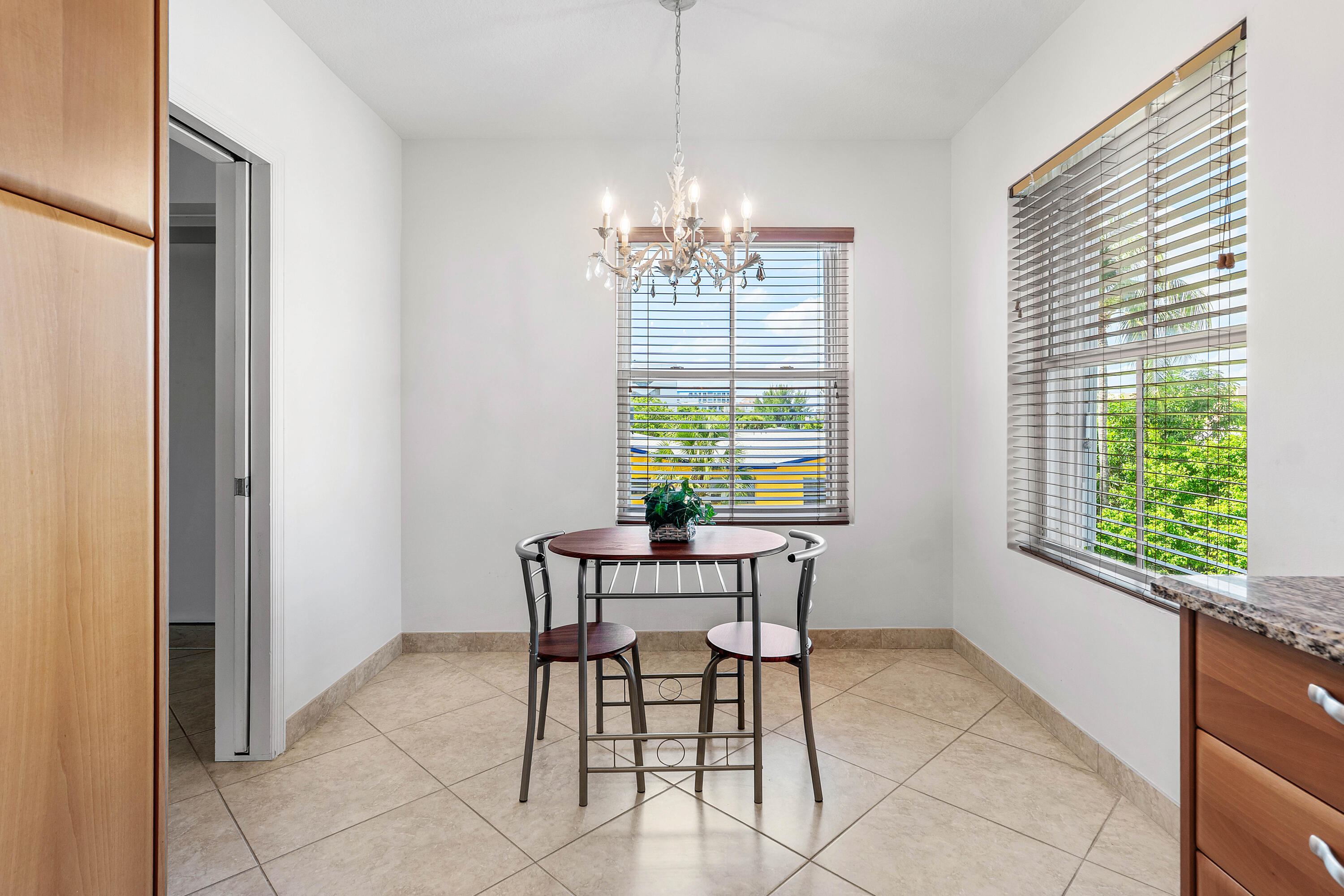 2051 SE 3rd #307, Deerfield Beach FL 33441