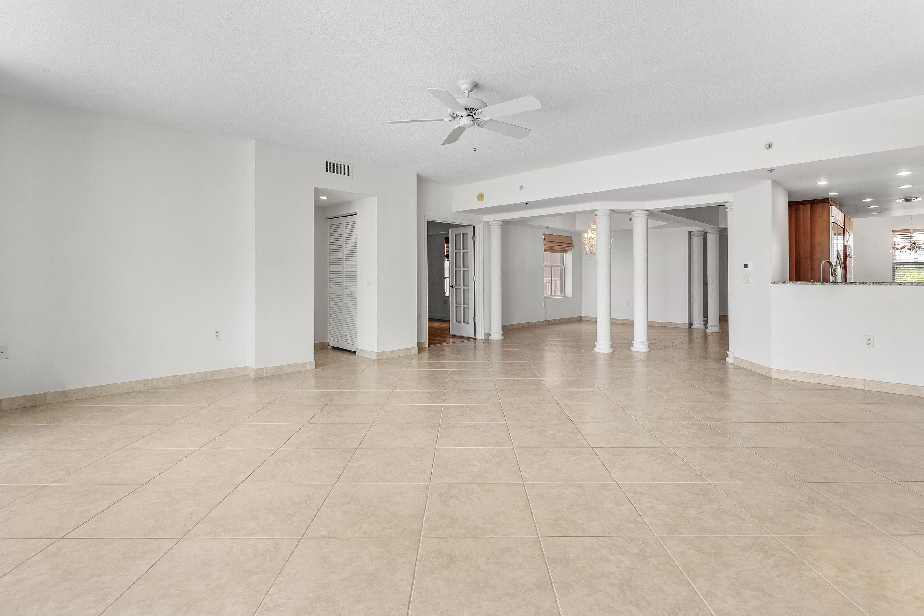 2051 SE 3rd #307, Deerfield Beach FL 33441