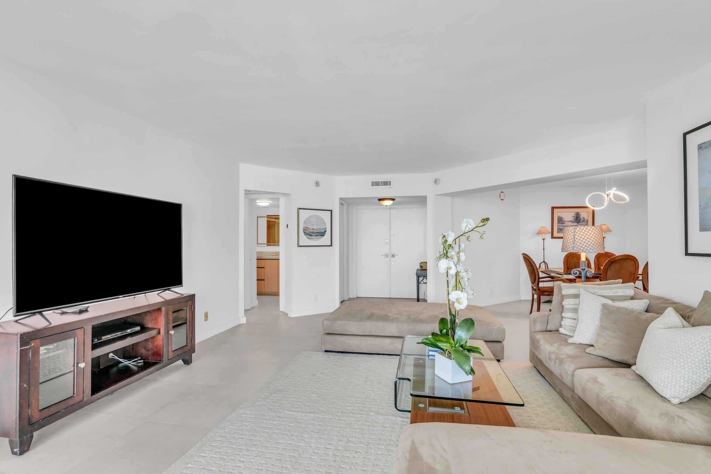 550 S Ocean #2105, Boca Raton FL 33432