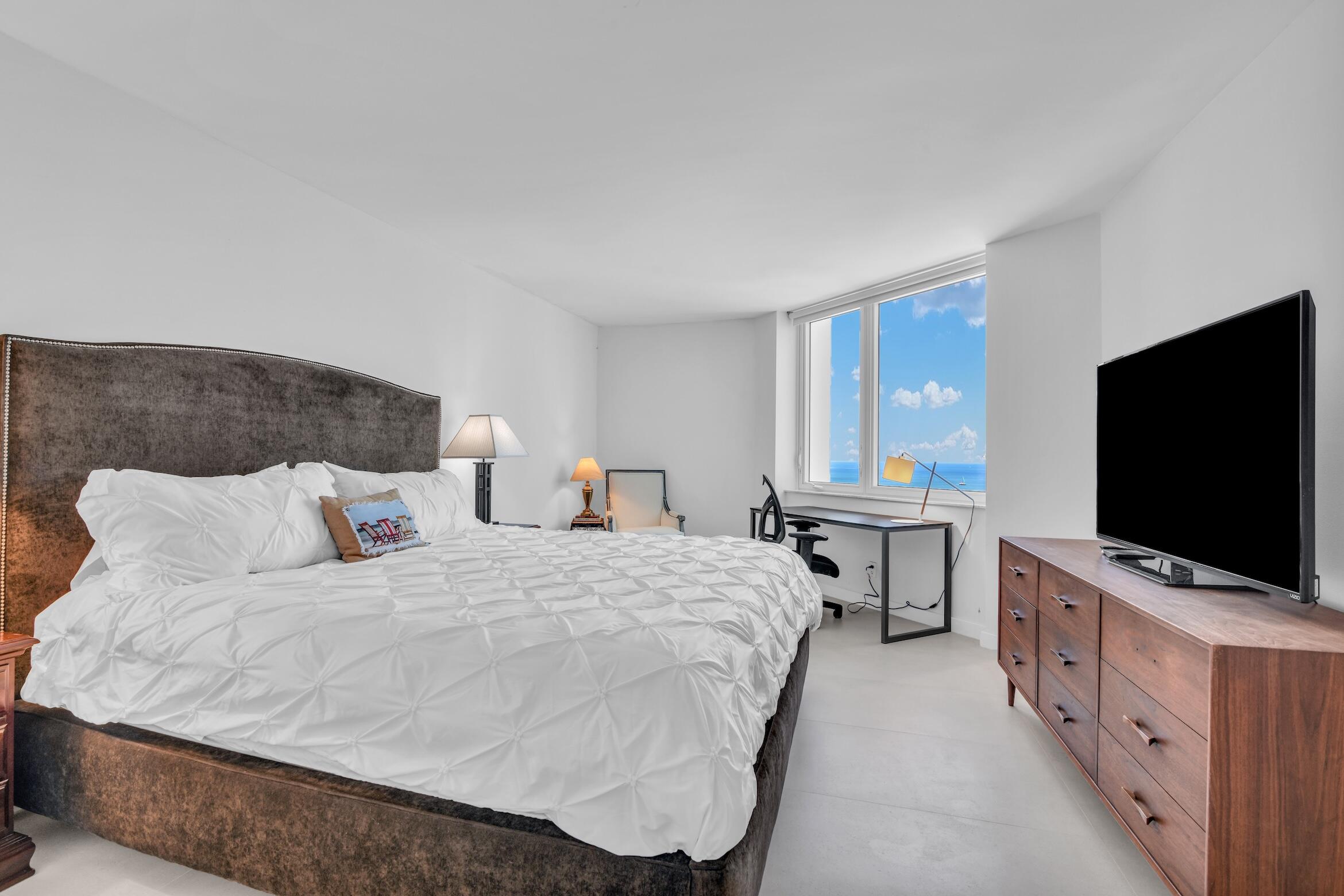 550 S Ocean #2105, Boca Raton FL 33432