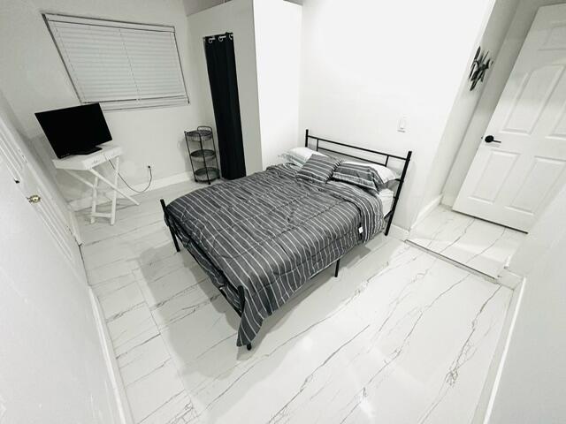 55 NW 47th, Miami FL 33127