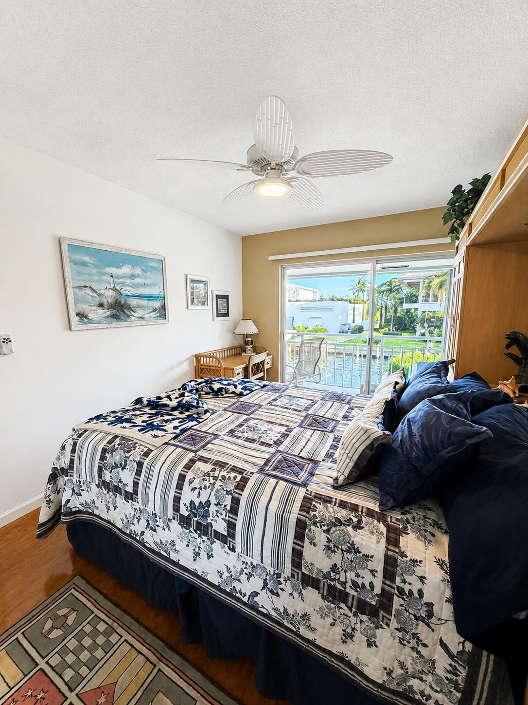 68 YACHT CLUB #22, North Palm Beach FL 33408