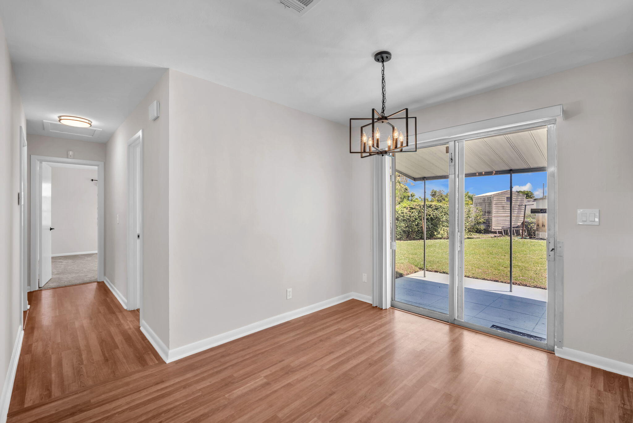 145 Greenbrier, Palm Springs FL 33461