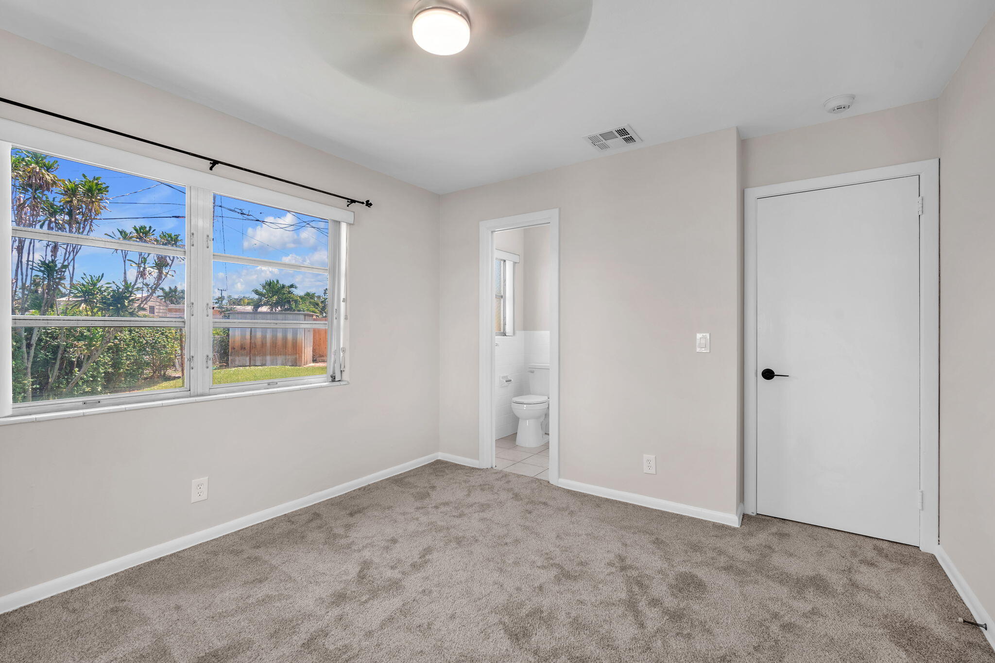 145 Greenbrier, Palm Springs FL 33461