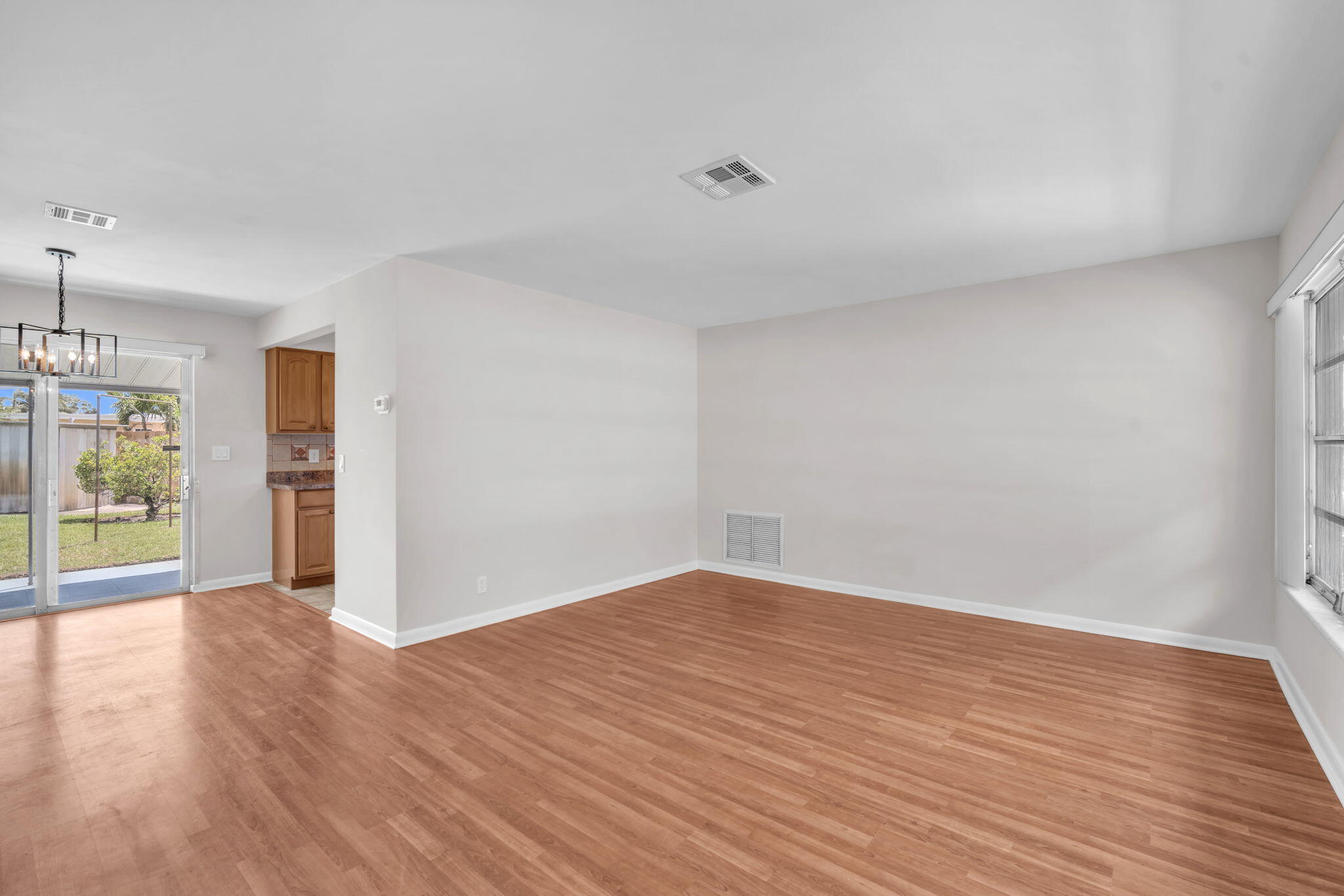 145 Greenbrier, Palm Springs FL 33461