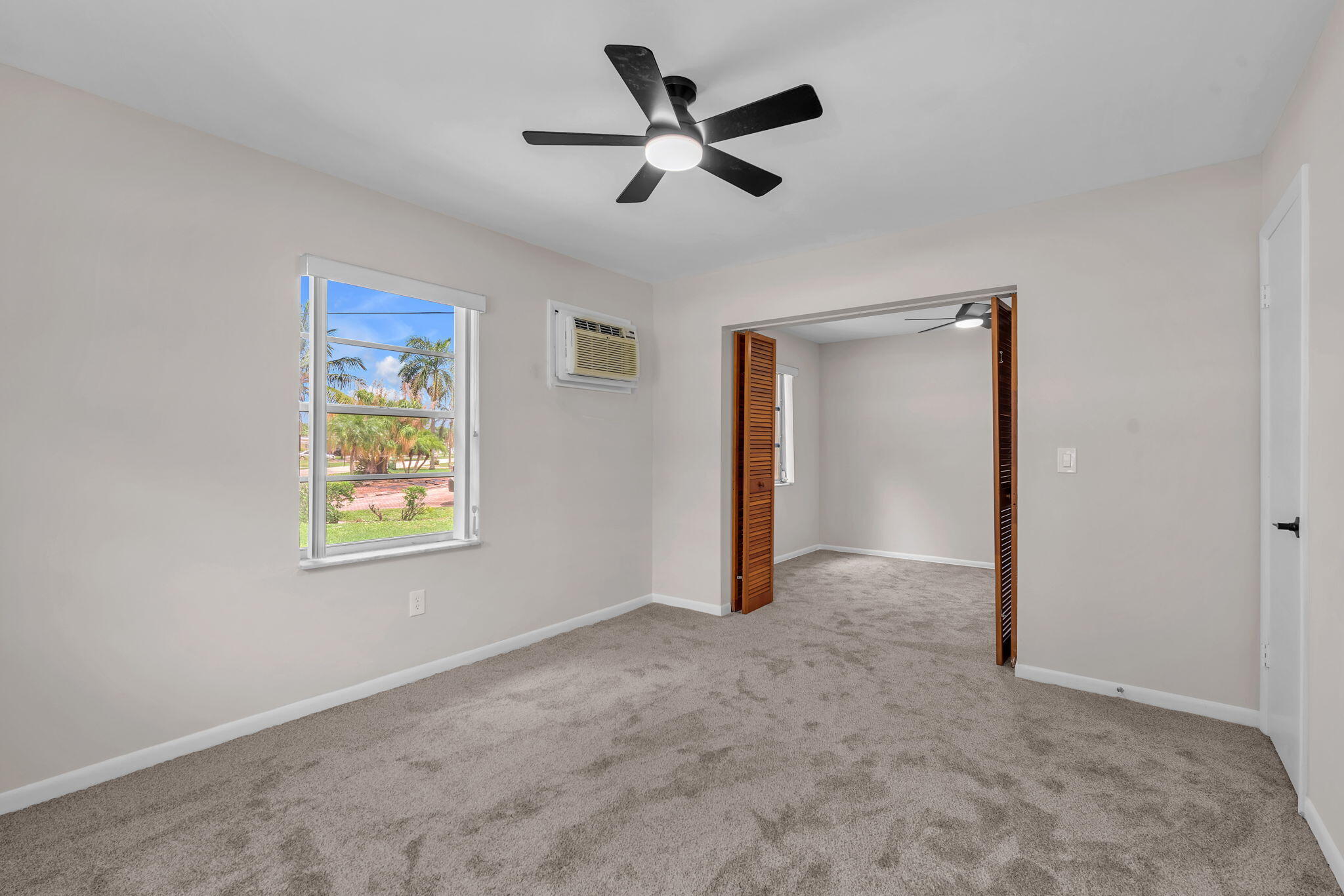 145 Greenbrier, Palm Springs FL 33461