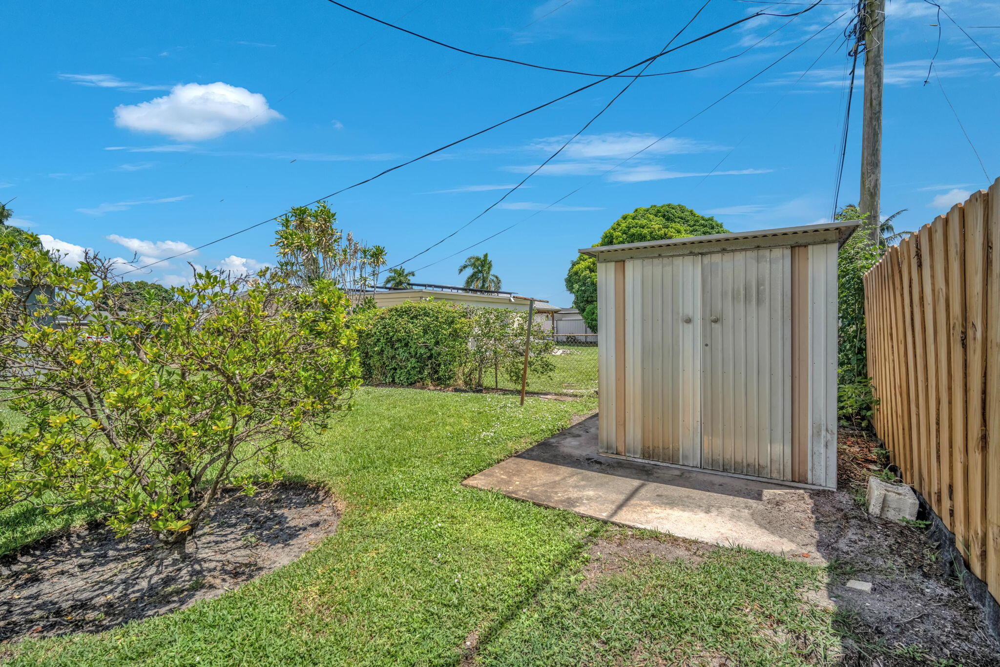 145 Greenbrier, Palm Springs FL 33461
