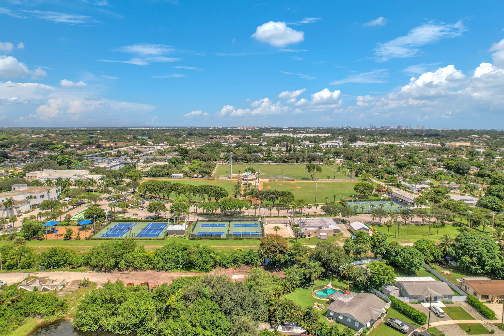 145 Greenbrier, Palm Springs FL 33461
