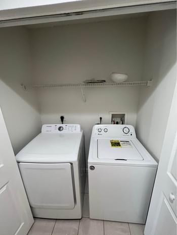 9850 NW 24TH, Sunrise FL 33322