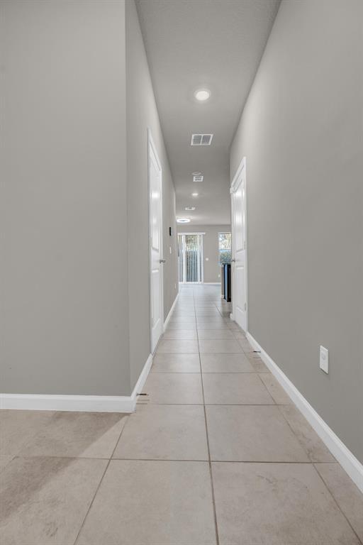 5659 Enclave, Mangonia Park FL 33407
