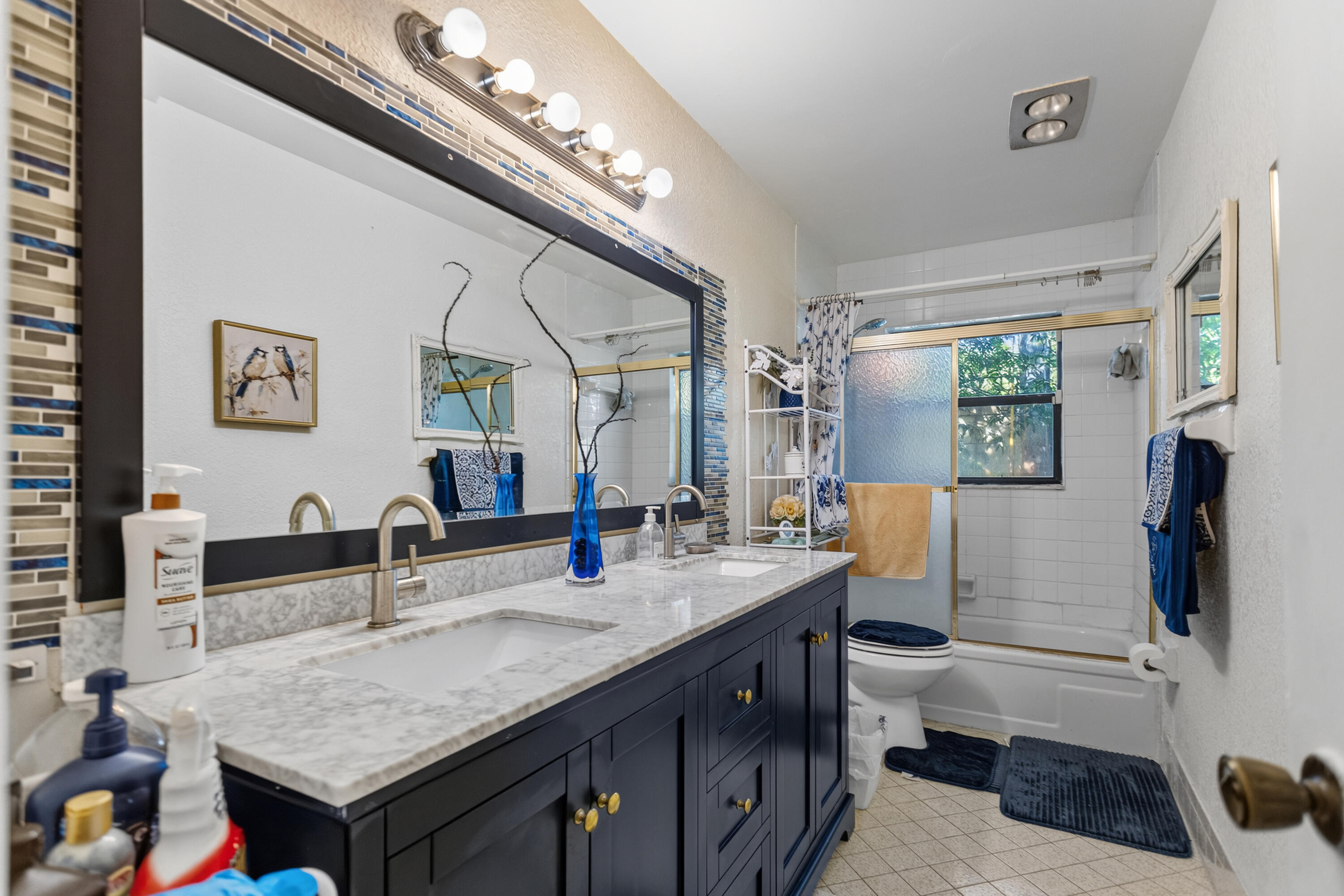 3750 NW 73rd, Lauderhill FL 33319