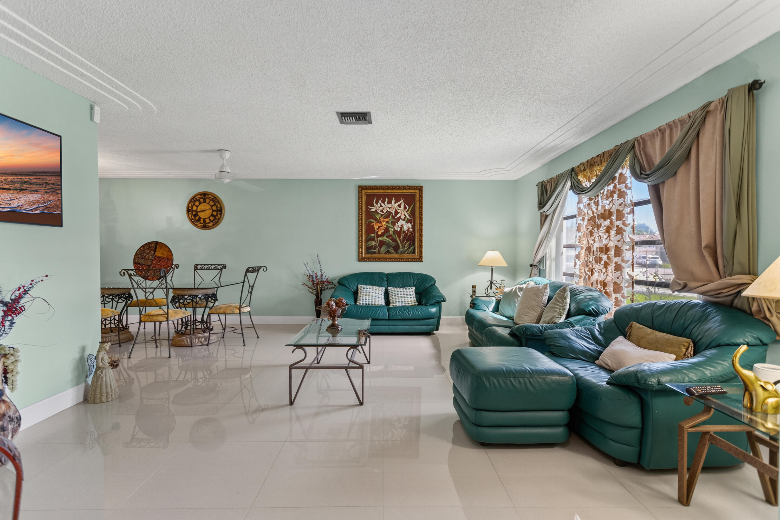 3750 NW 73rd, Lauderhill FL 33319