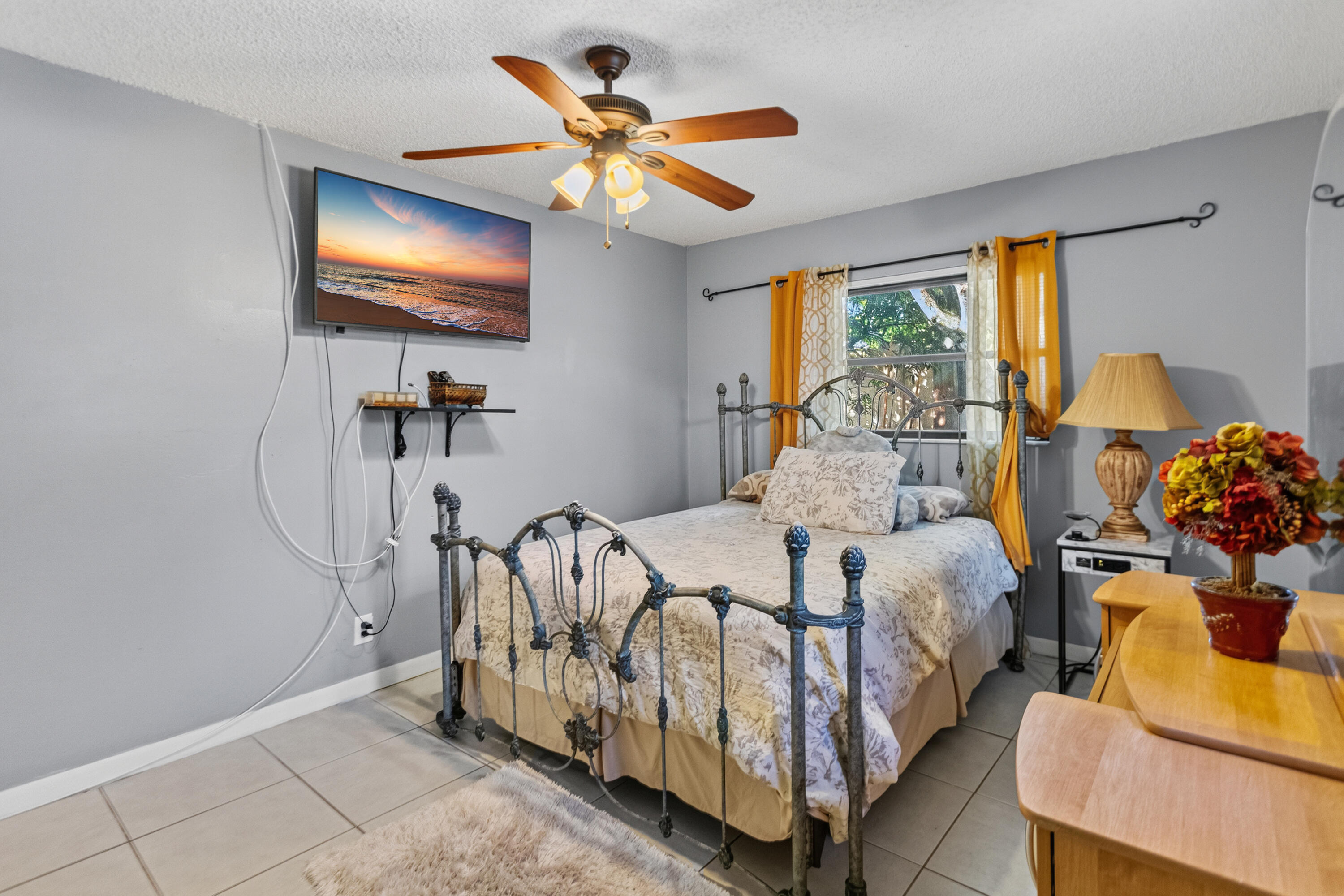 3750 NW 73rd, Lauderhill FL 33319
