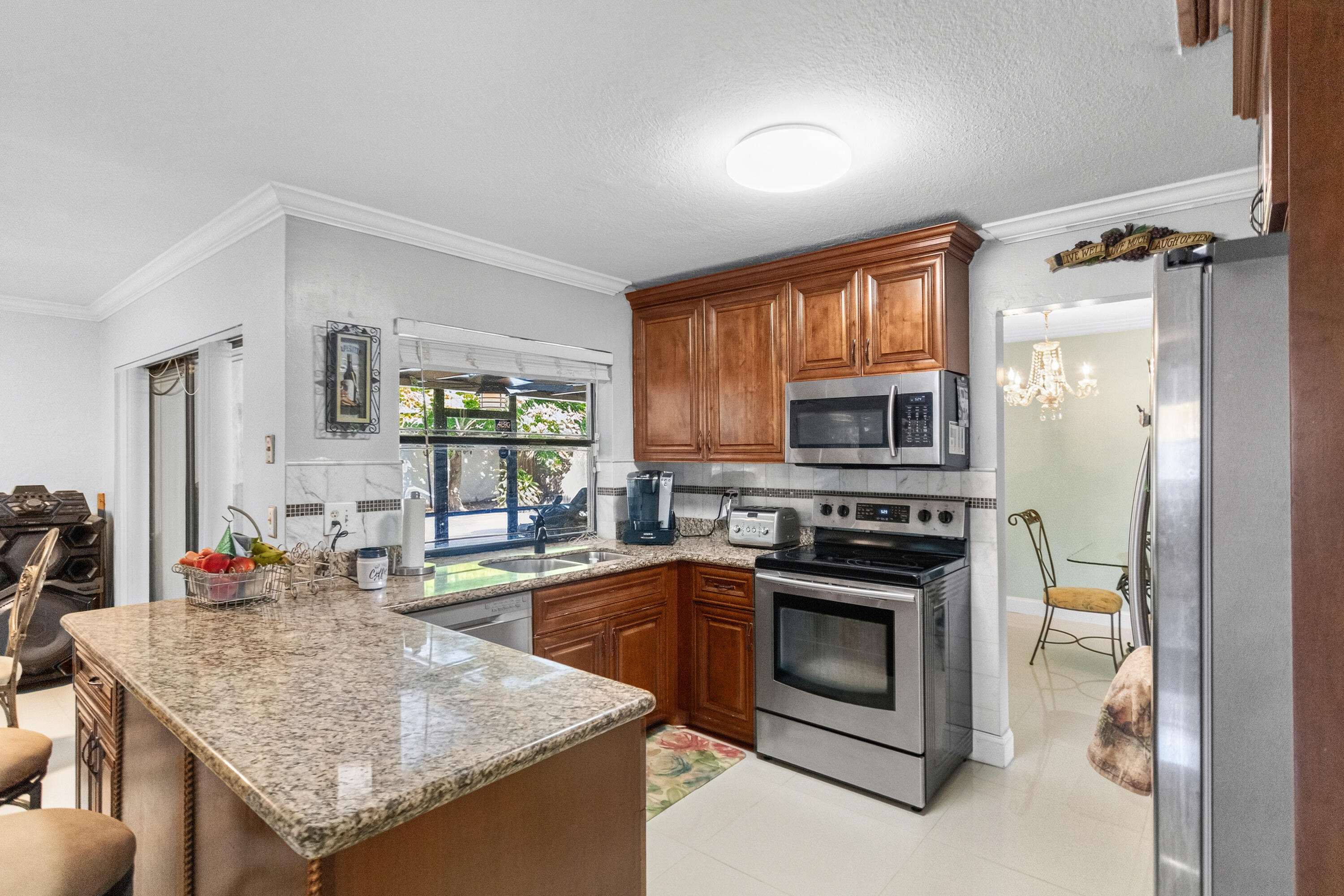 3750 NW 73rd, Lauderhill FL 33319