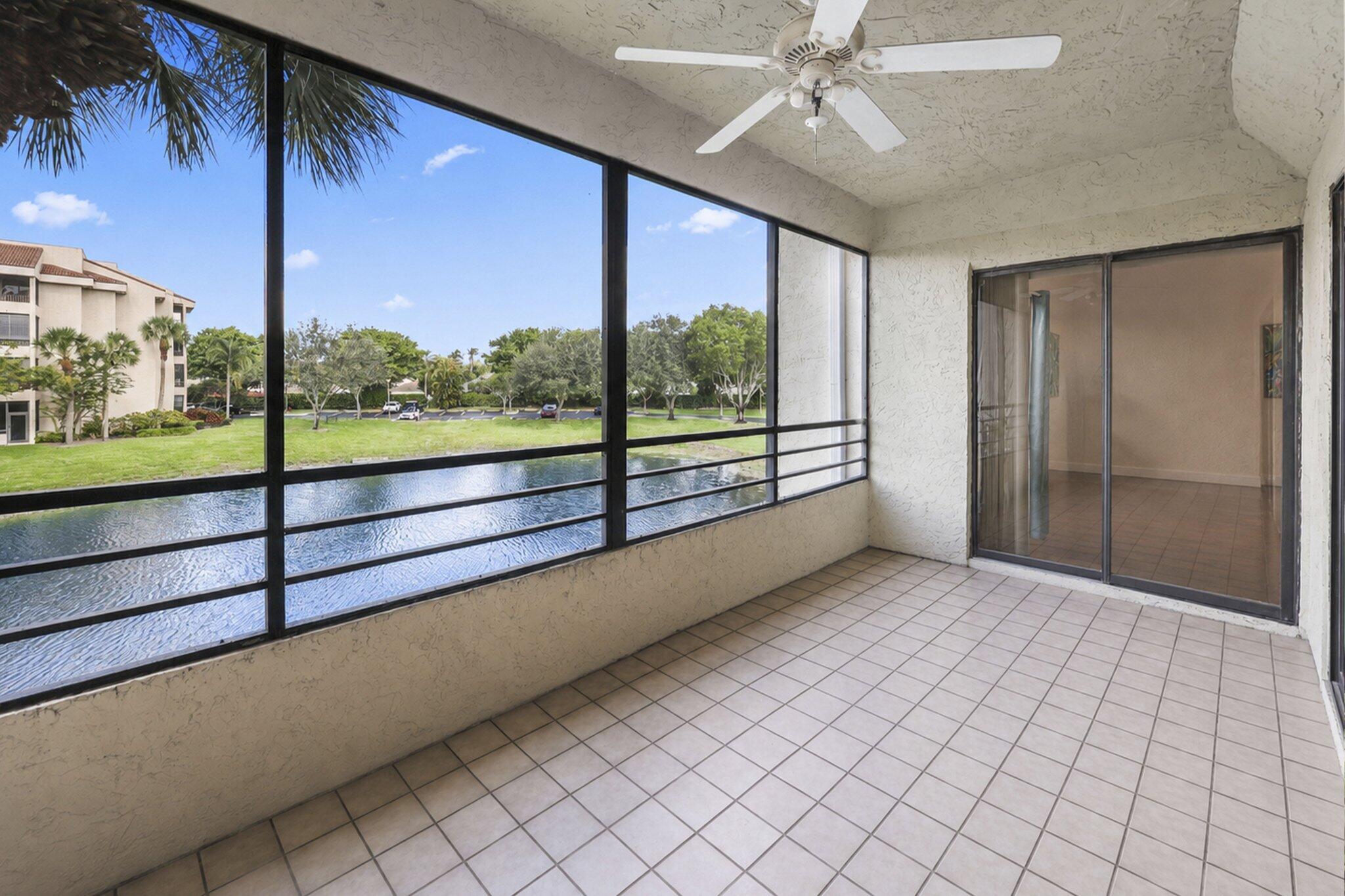 7535 La Paz #209, Boca Raton FL 33433