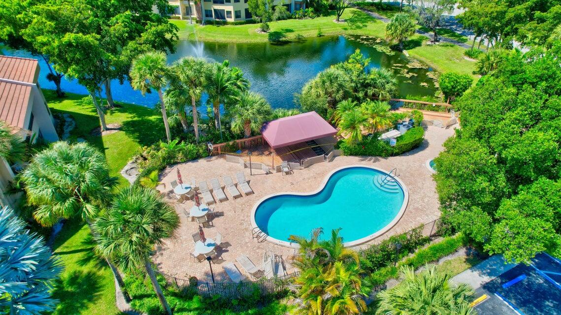 7535 La Paz #209, Boca Raton FL 33433