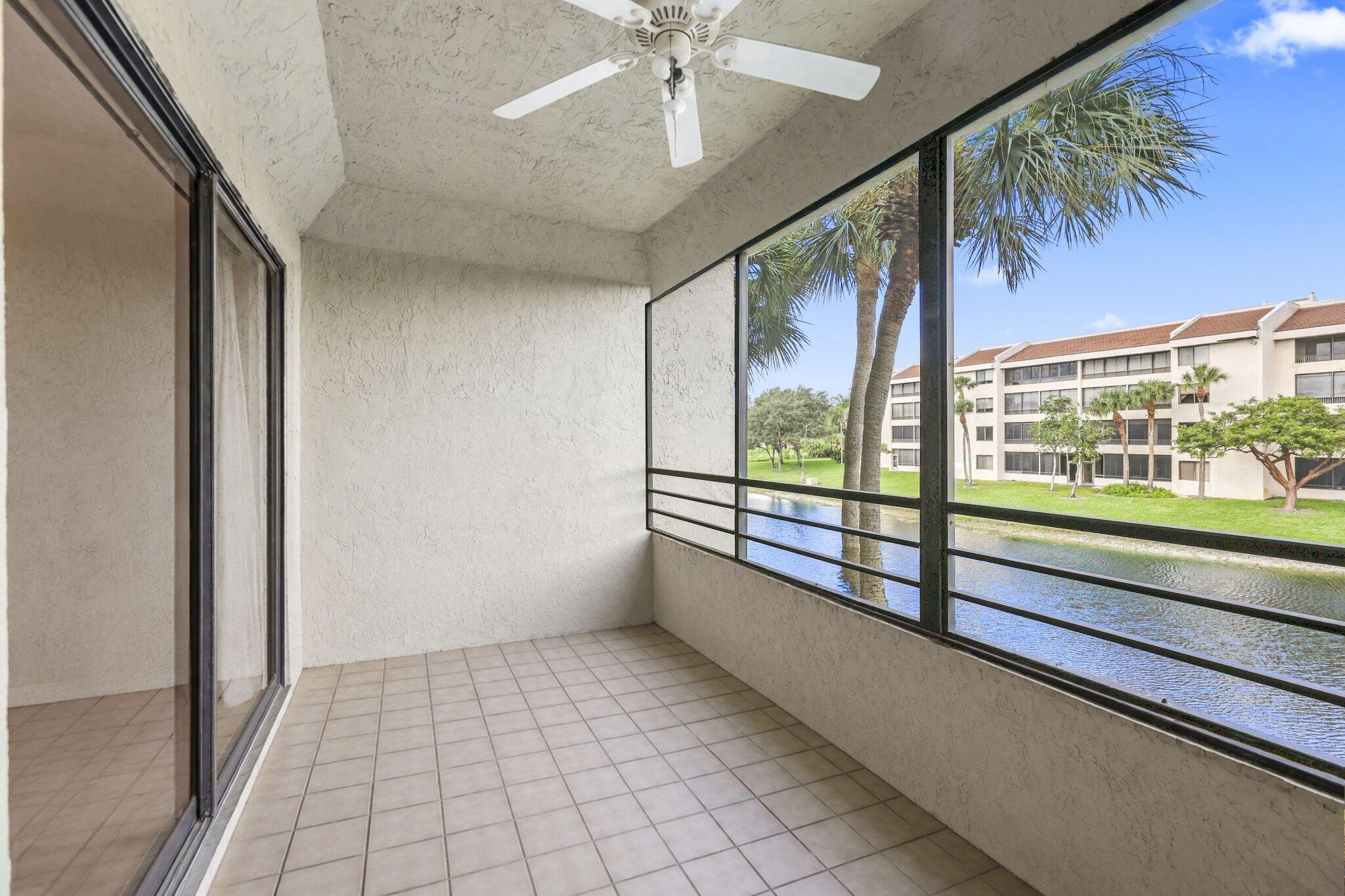 7535 La Paz #209, Boca Raton FL 33433