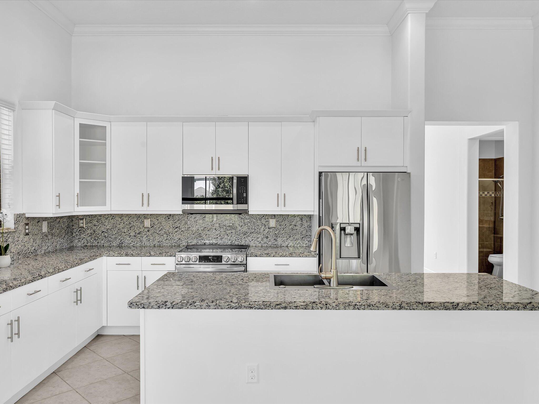 2680 NW 84TH, Cooper City FL 33024
