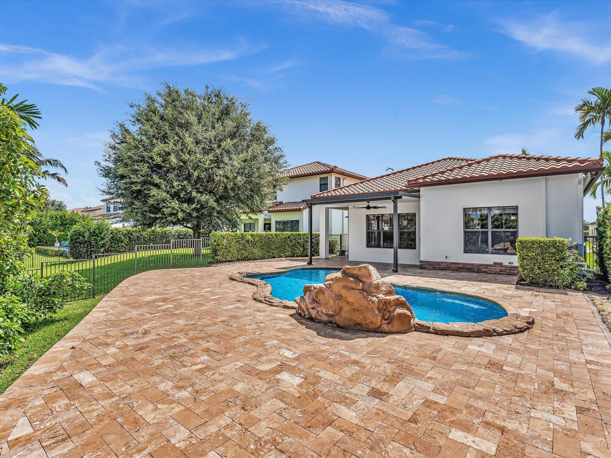 2680 NW 84TH, Cooper City FL 33024