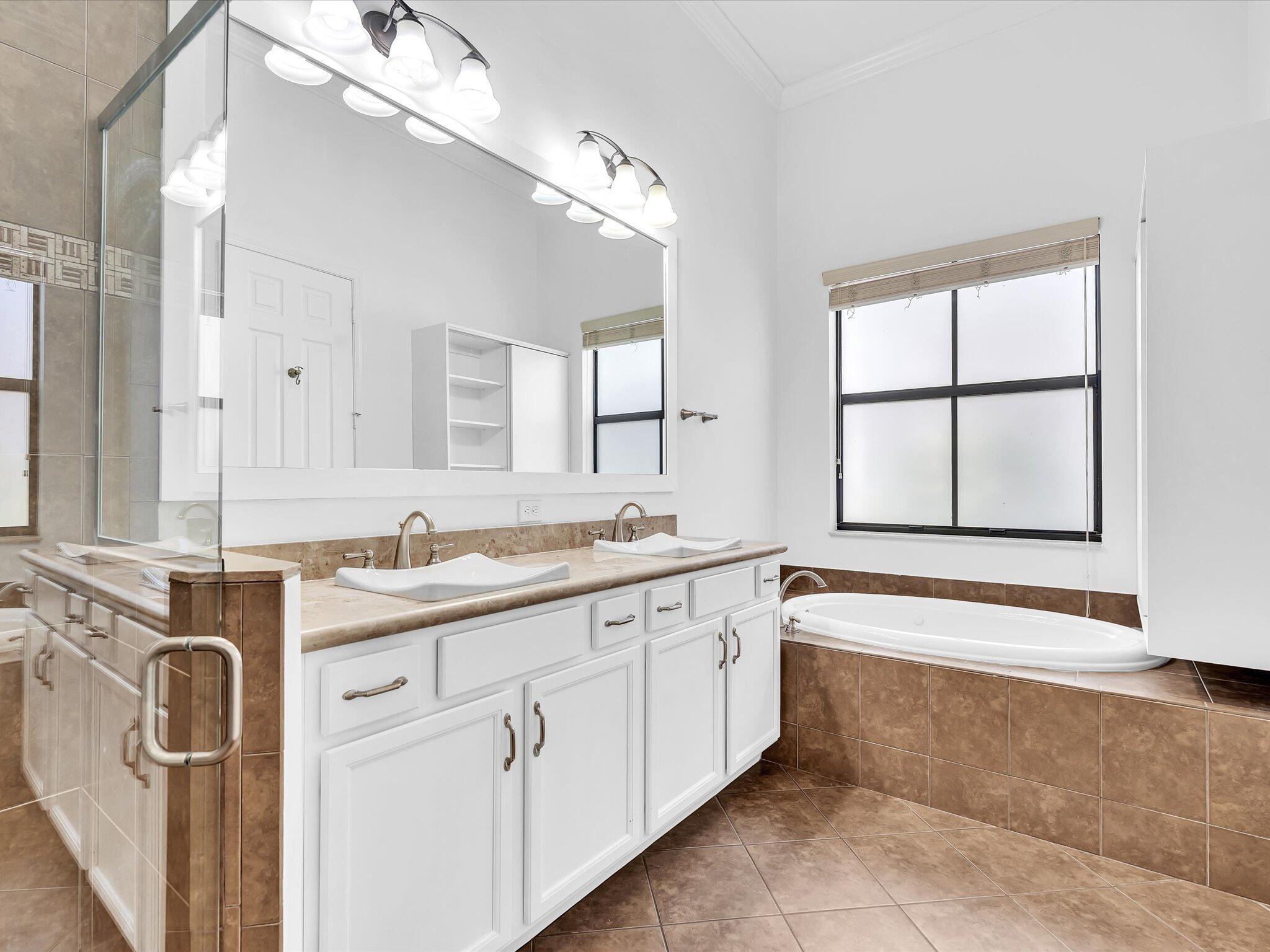 2680 NW 84TH, Cooper City FL 33024