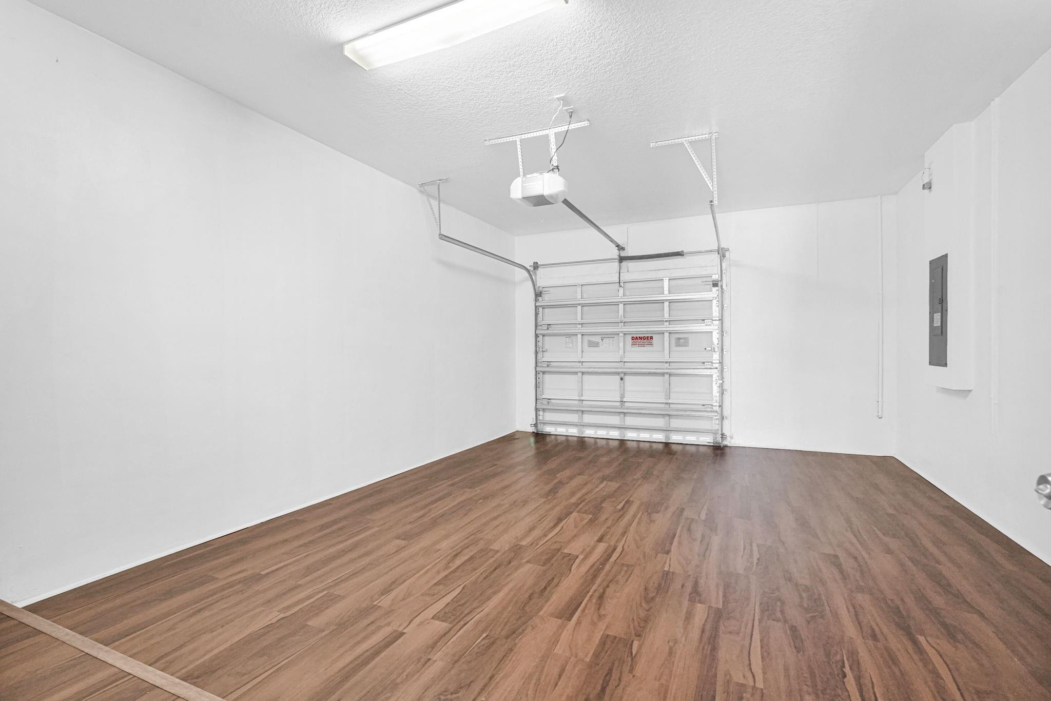 1427 NW 34th, Lauderhill FL 33311