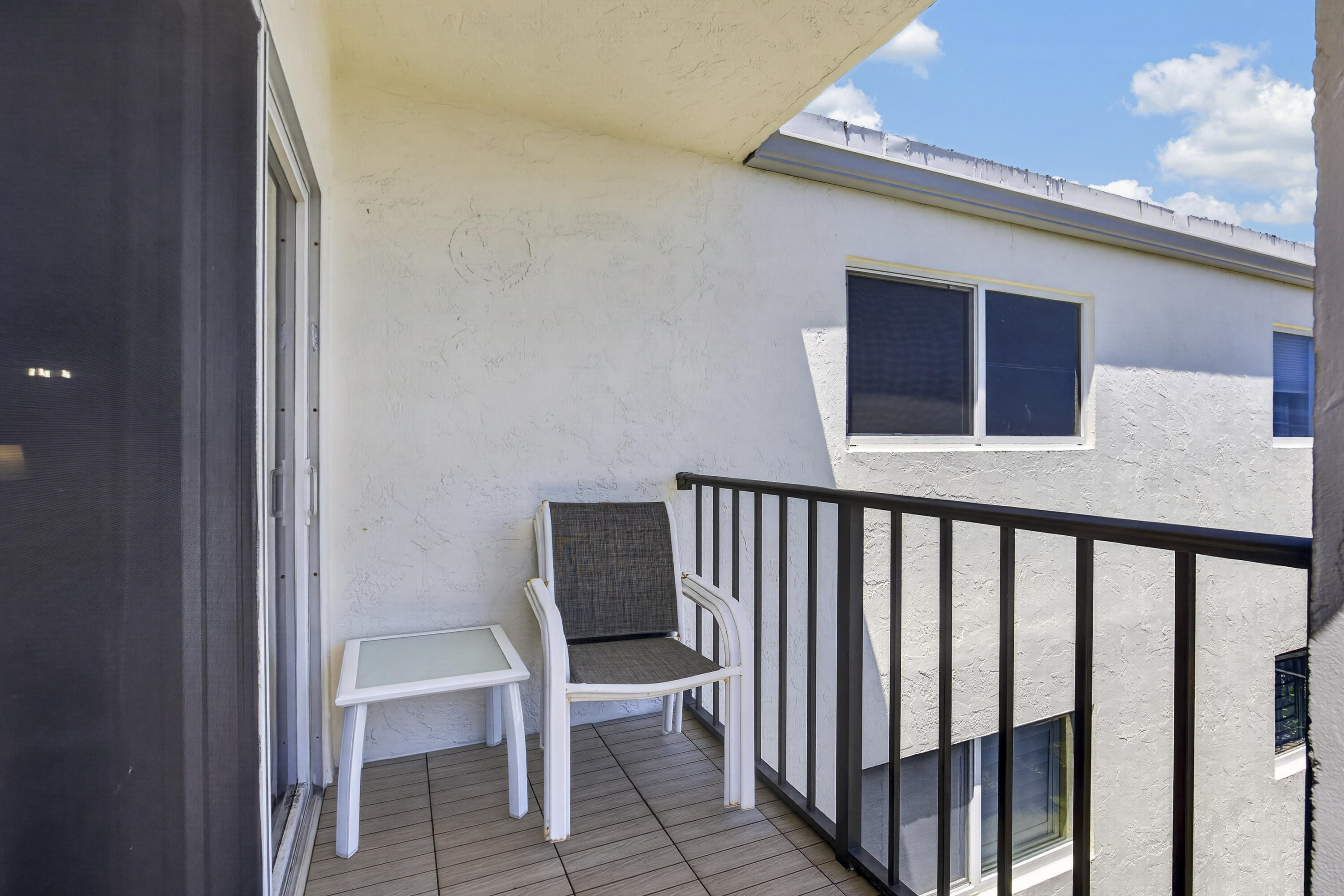 1206 S LAKE #504, Lantana FL 33462
