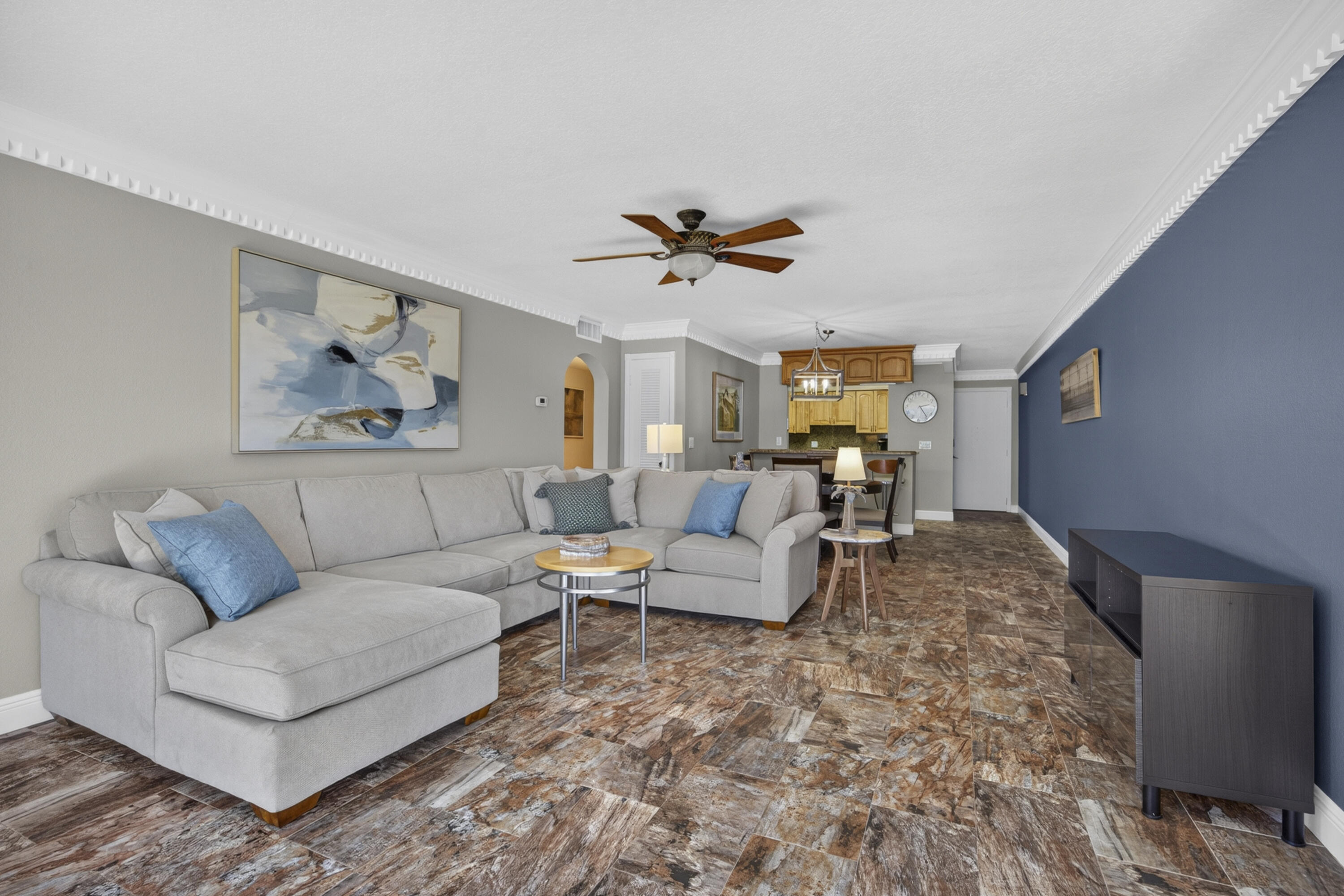 1206 S LAKE #504, Lantana FL 33462