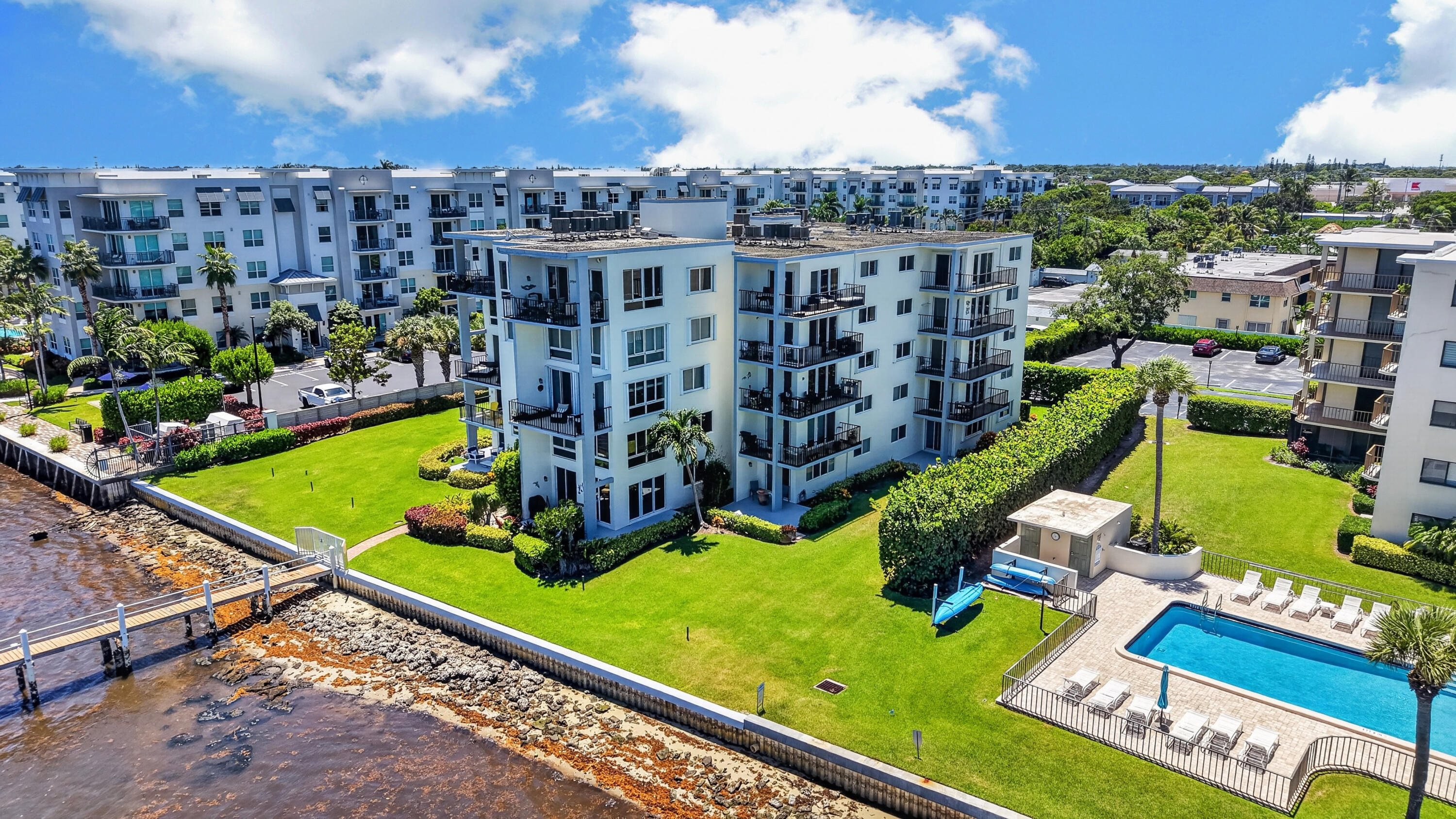 1206 S LAKE #504, Lantana FL 33462