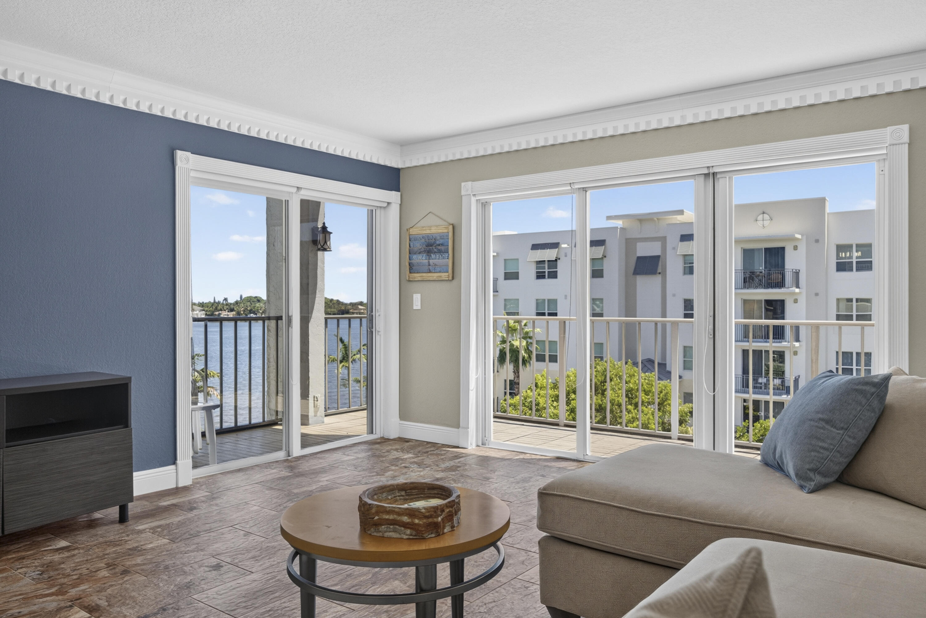 1206 S LAKE #504, Lantana FL 33462