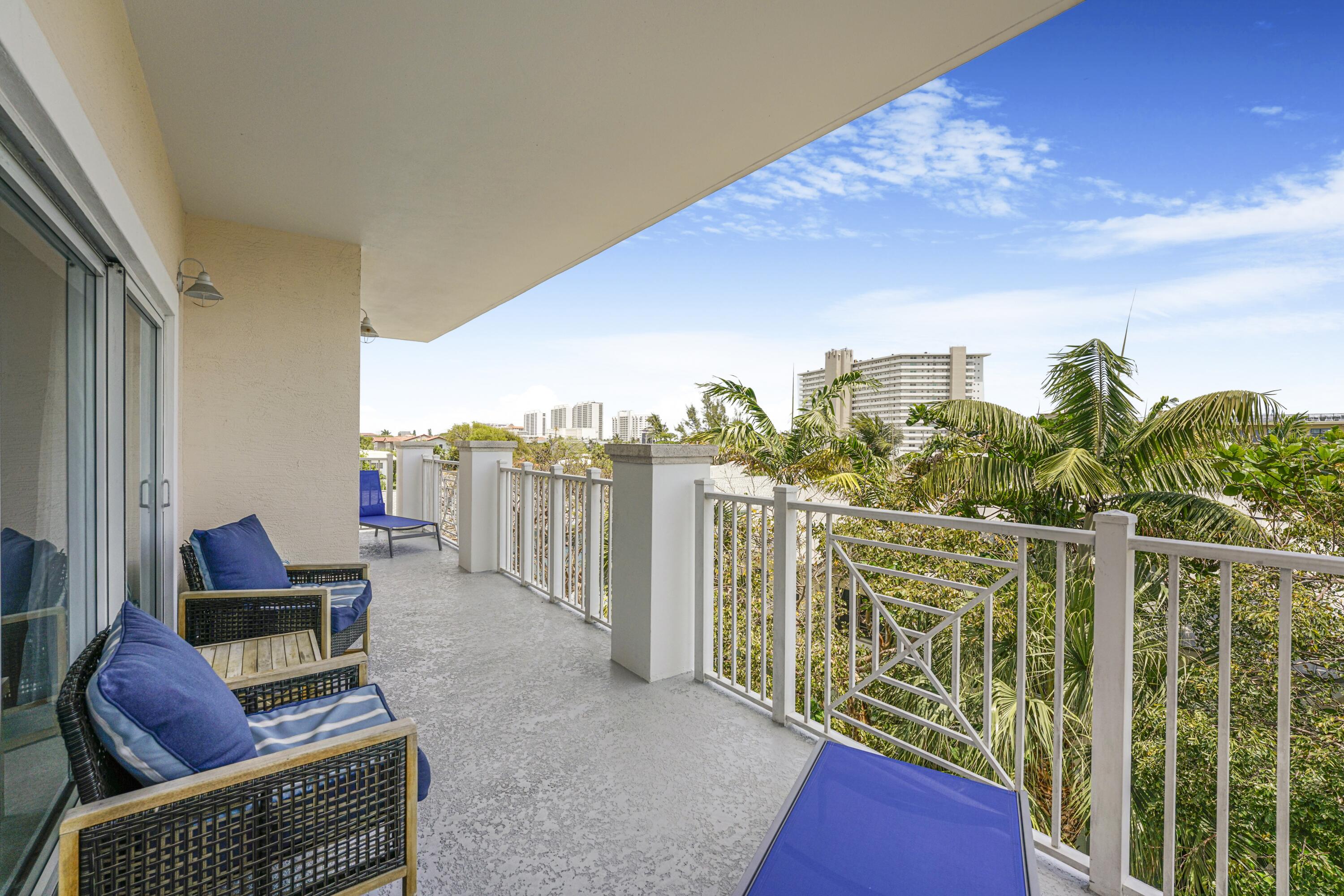 1931 NE 2nd #301, Deerfield Beach FL 33441