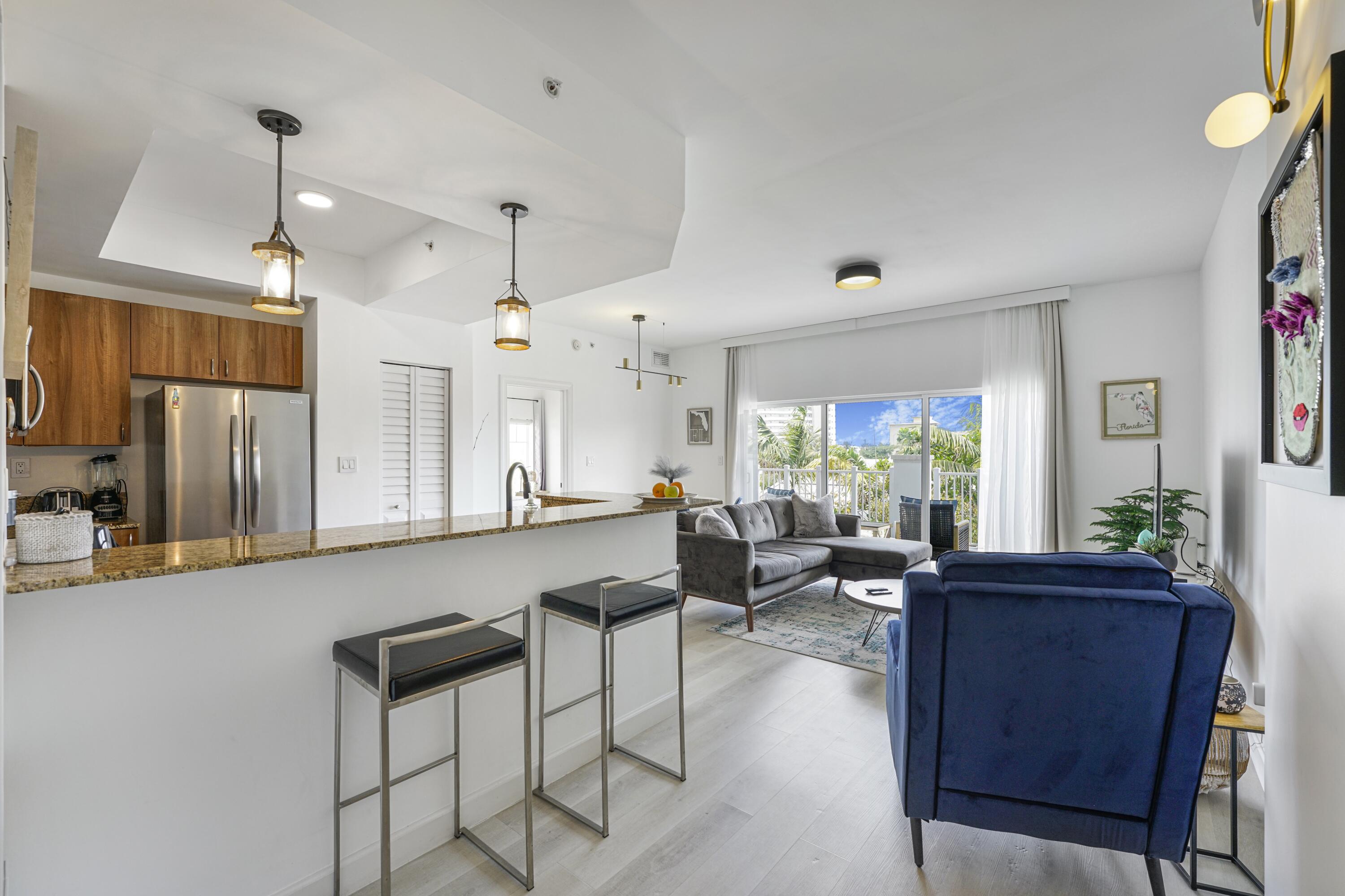 1931 NE 2nd #301, Deerfield Beach FL 33441