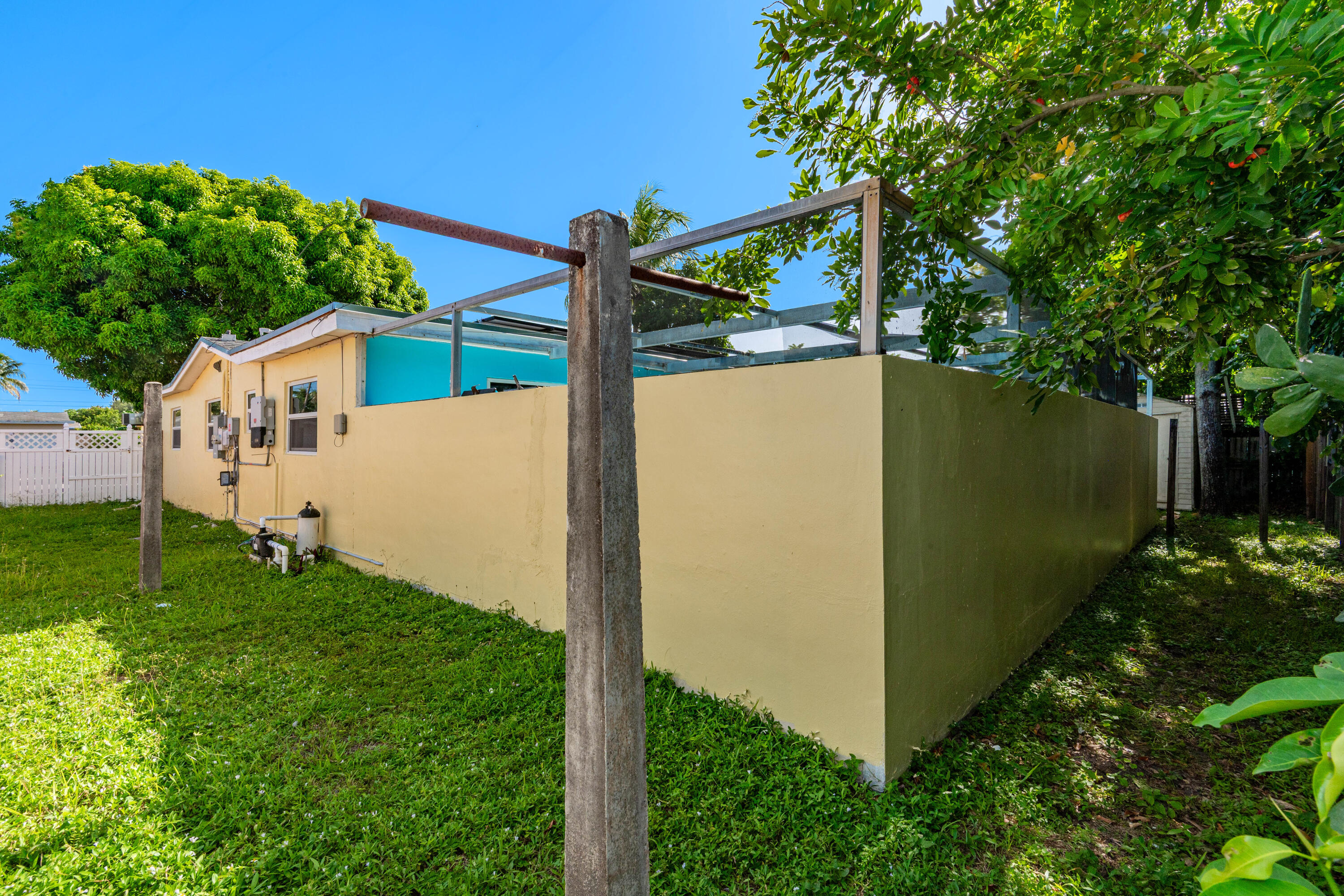 3611 NW 40TH, Lauderdale Lakes FL 33309