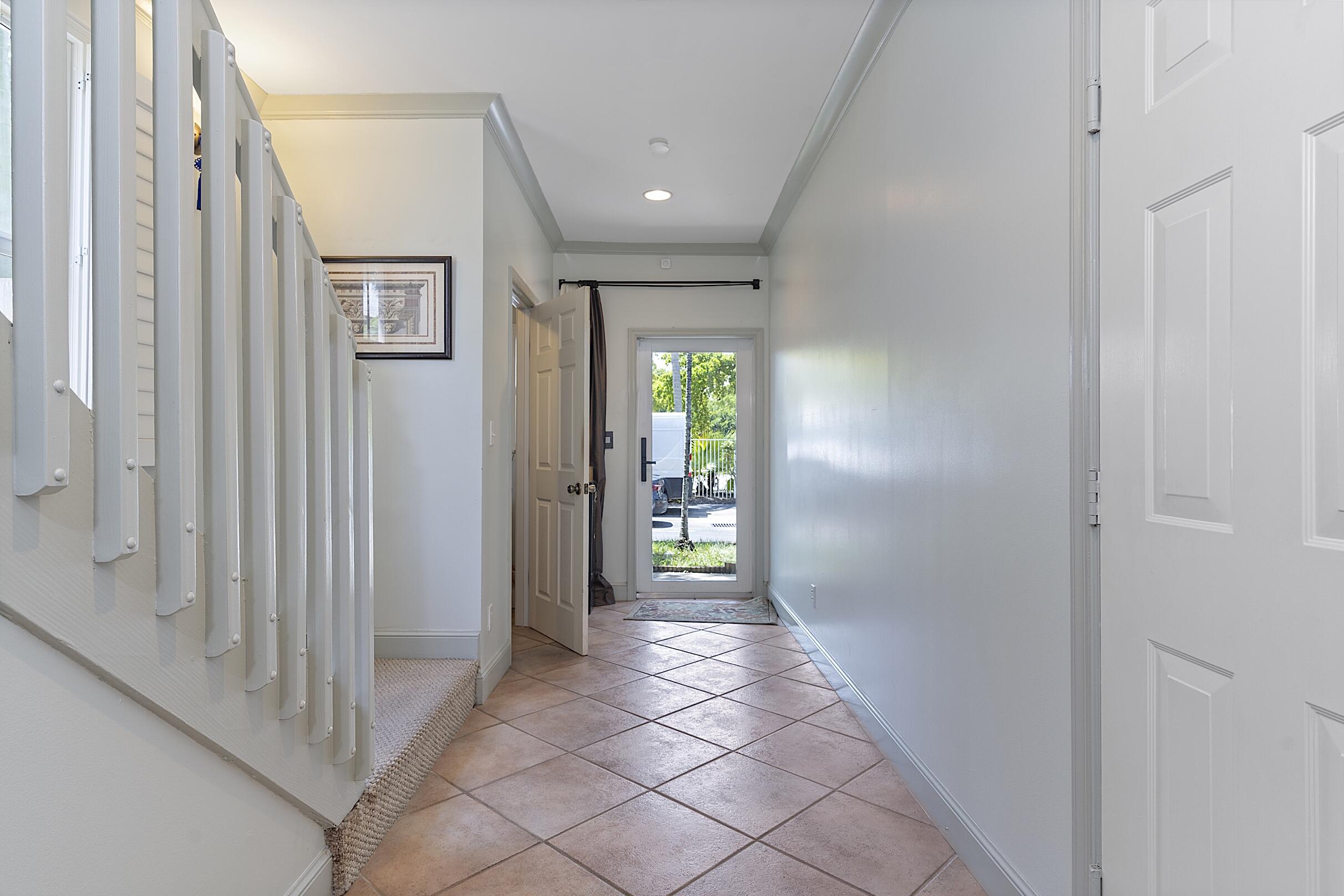 808 SW 4th, Fort Lauderdale FL 33315