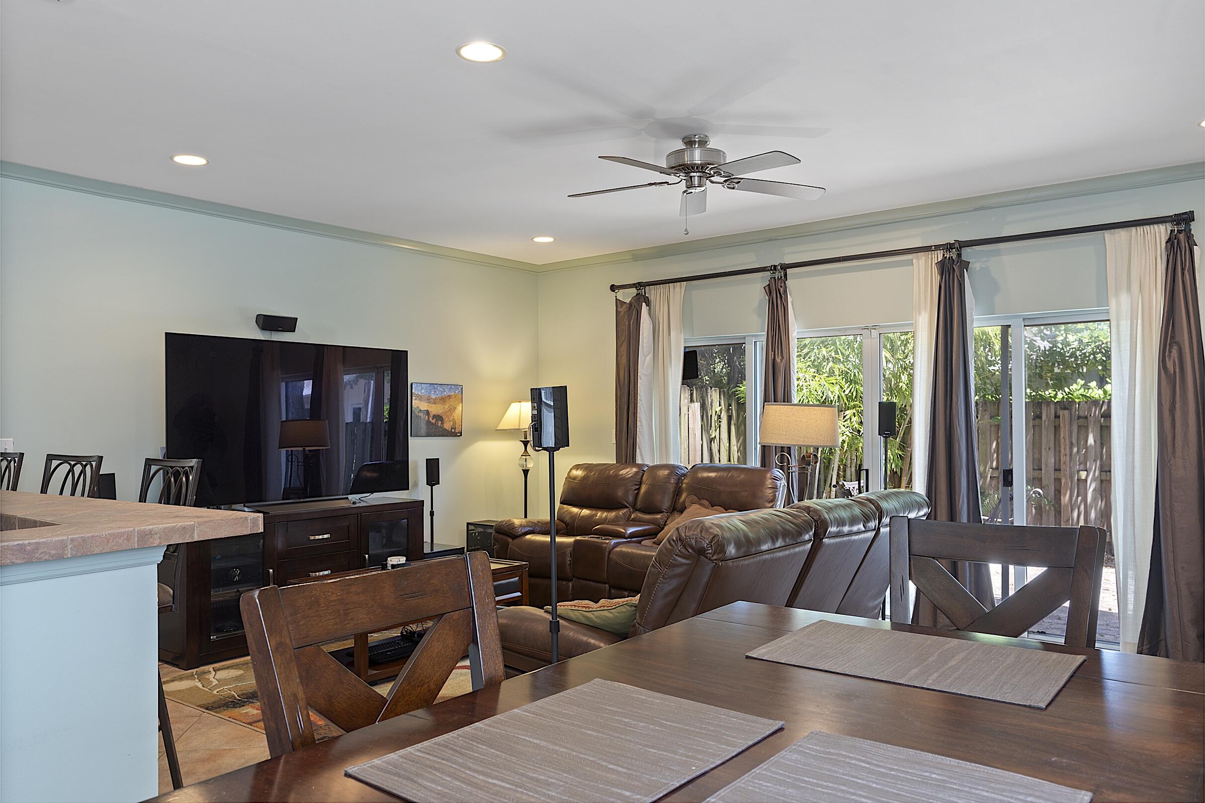 808 SW 4th, Fort Lauderdale FL 33315