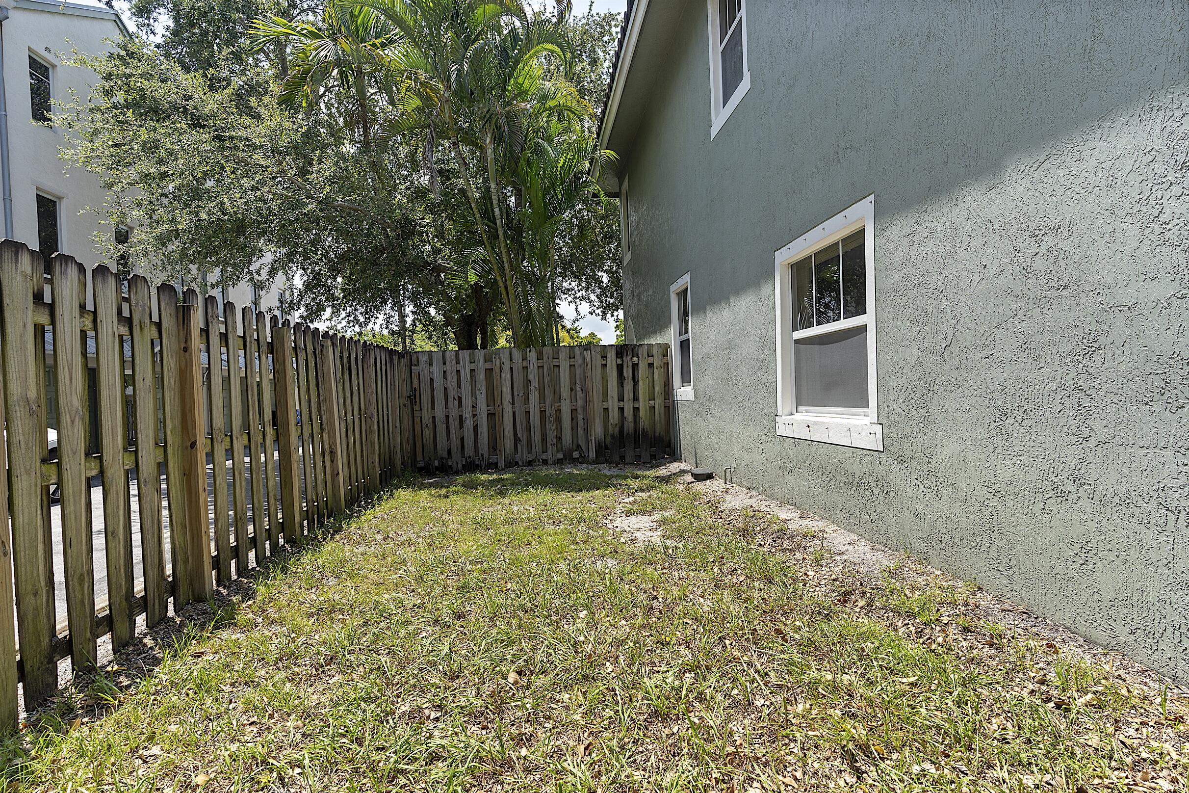 808 SW 4th, Fort Lauderdale FL 33315