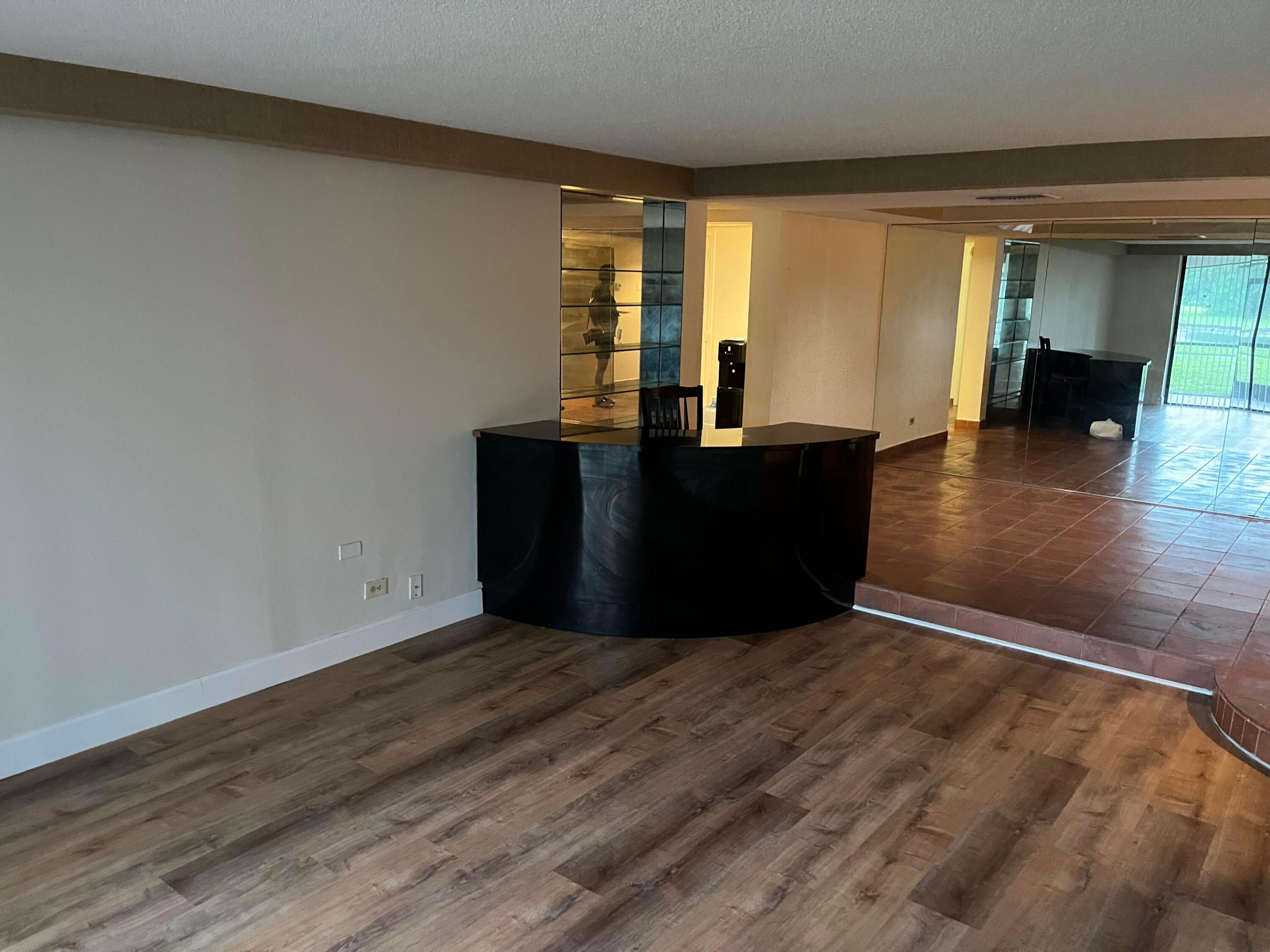3760 INVERRARY #1T, Lauderhill FL 33319