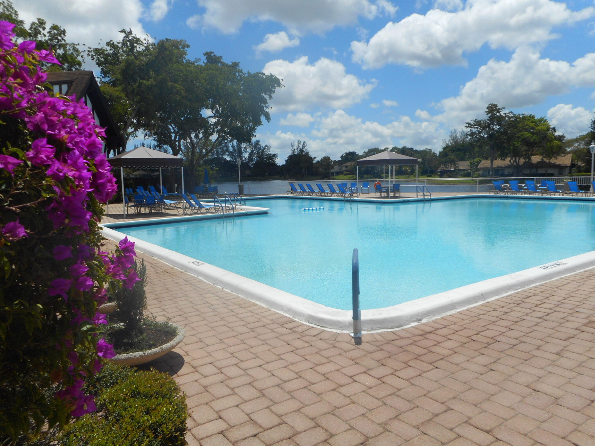3760 INVERRARY #1T, Lauderhill FL 33319