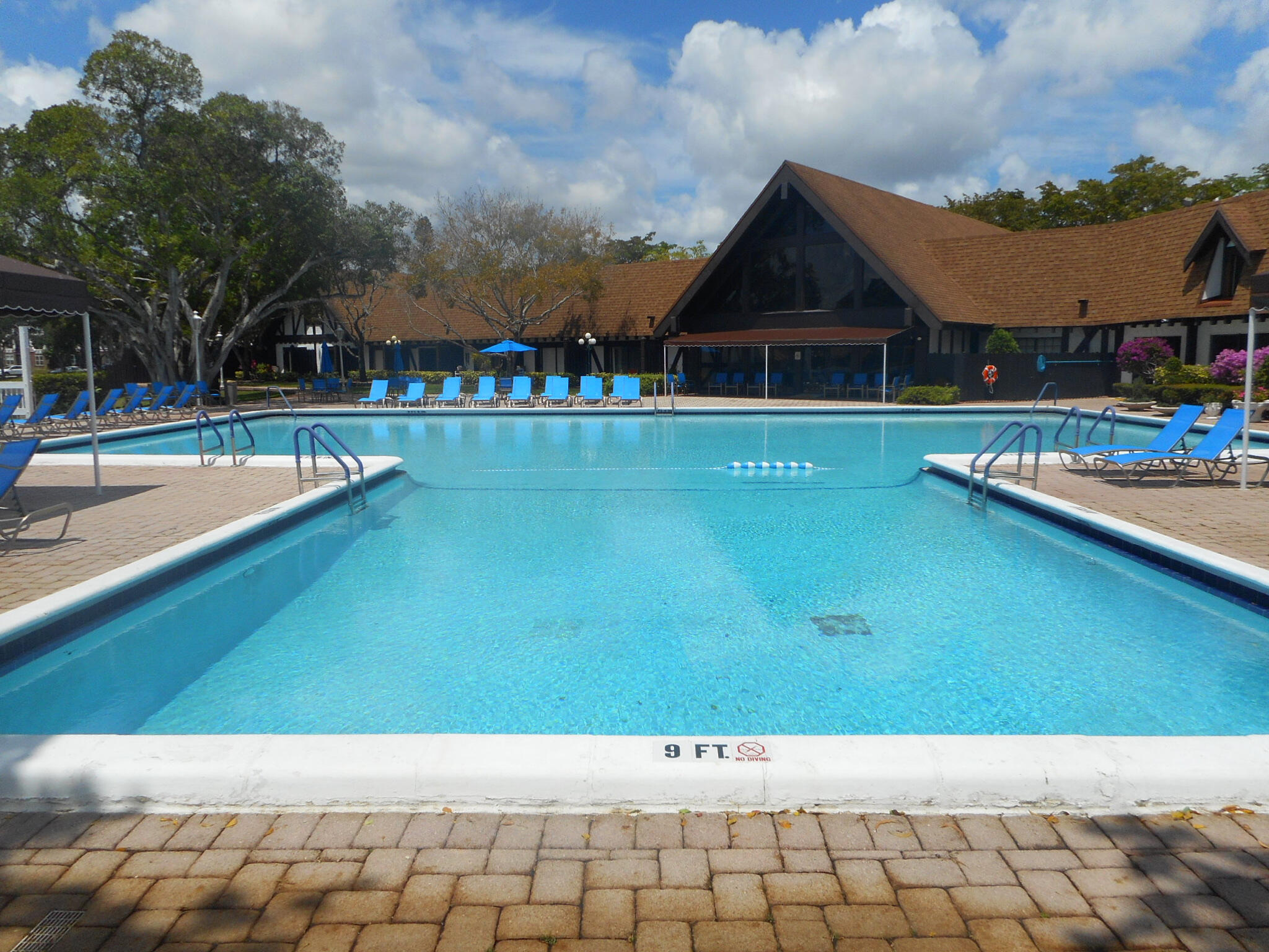 3760 INVERRARY #1T, Lauderhill FL 33319