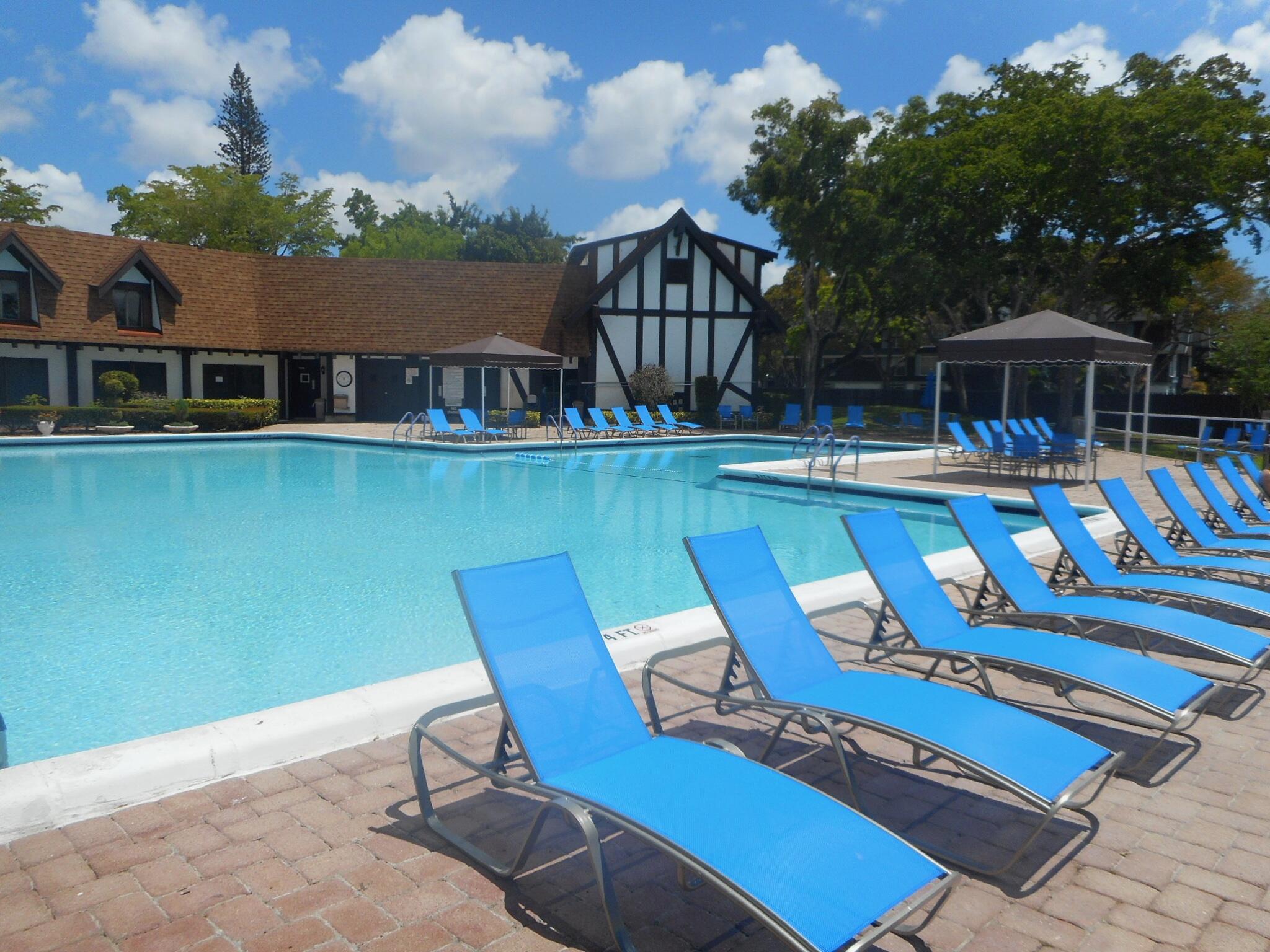 3760 INVERRARY #1T, Lauderhill FL 33319