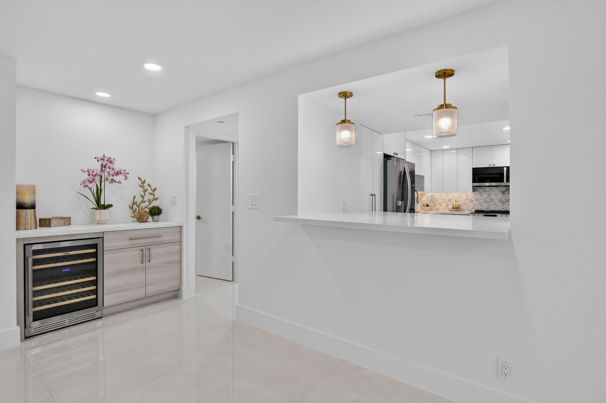 7847 Lakeside #1021, Boca Raton FL 33434