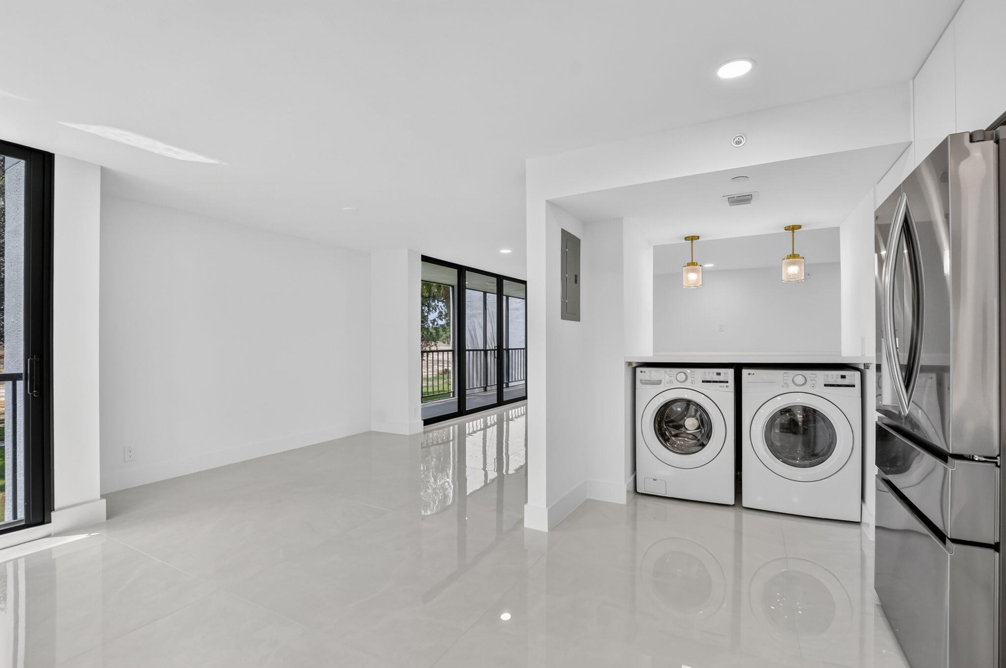7847 Lakeside #1021, Boca Raton FL 33434