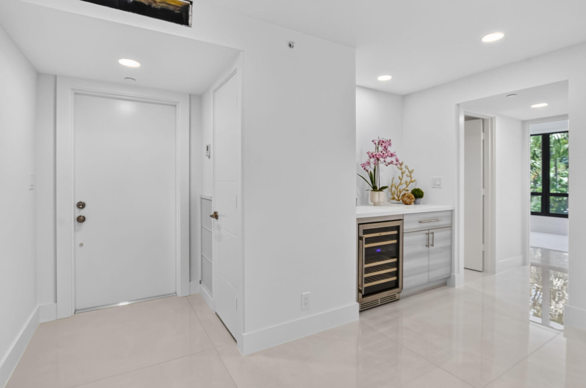 7847 Lakeside #1021, Boca Raton FL 33434
