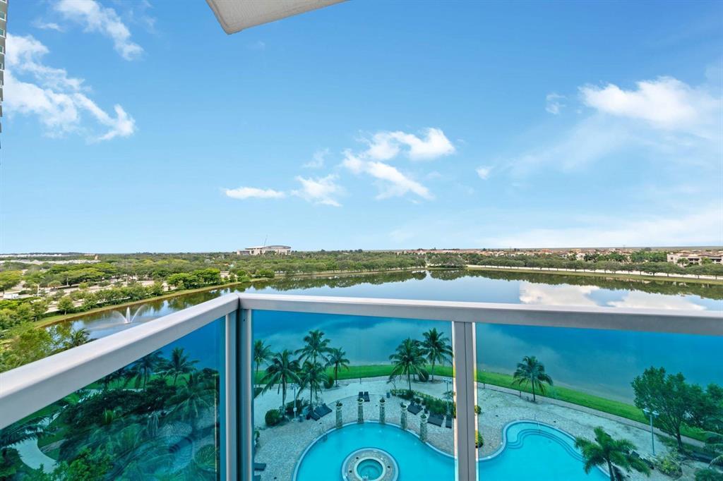 2641 N FLAMINGO #901N, Sunrise FL 33323