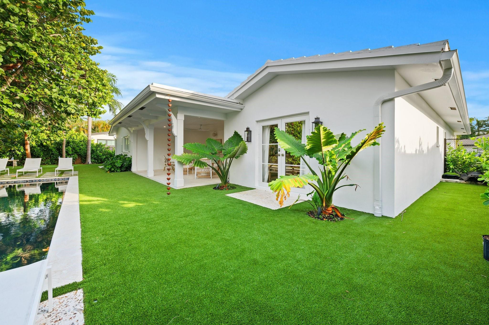 2519 NE 8TH, Fort Lauderdale FL 33304