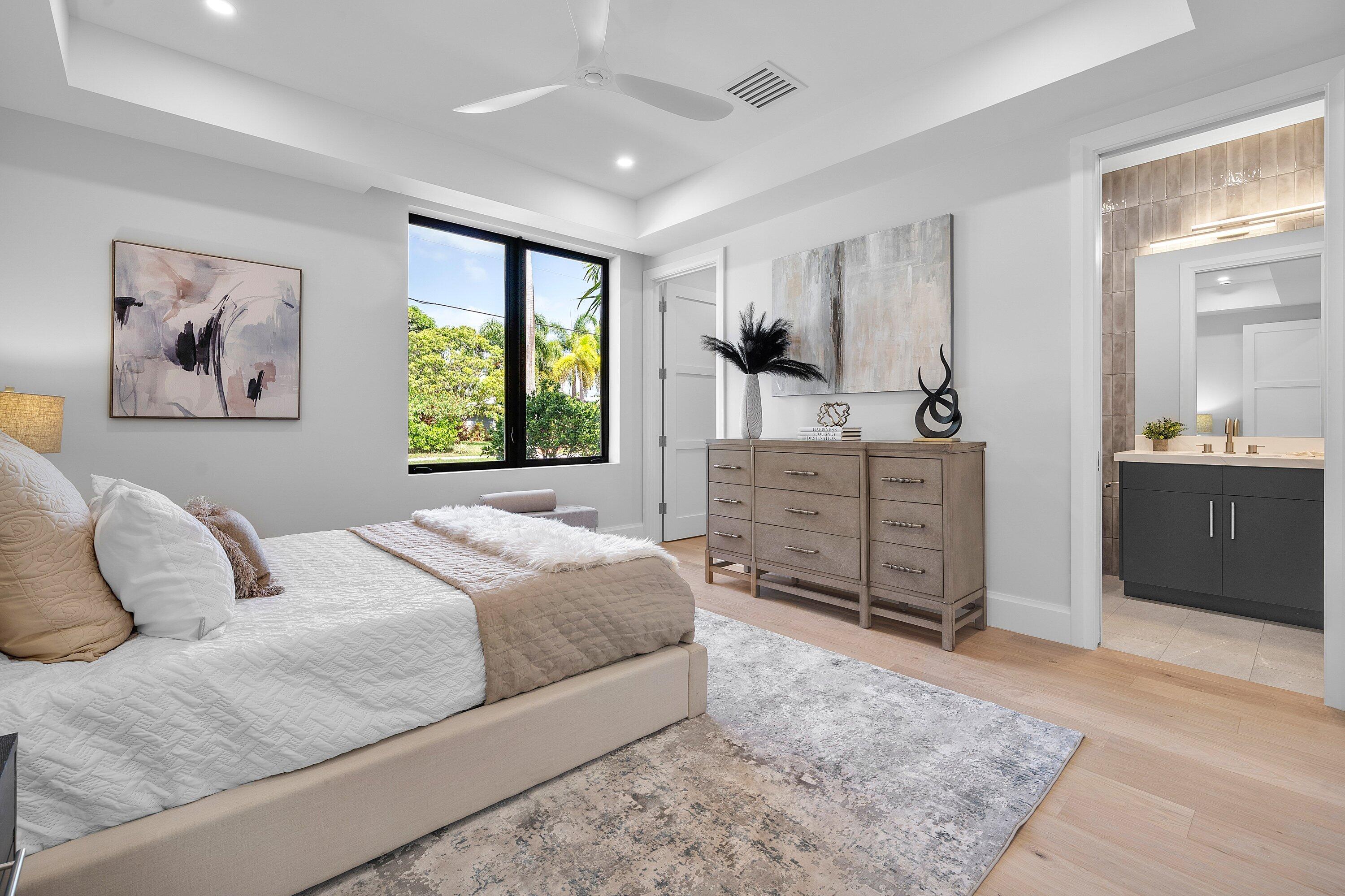 725 SE 4TH, Delray Beach FL 33483