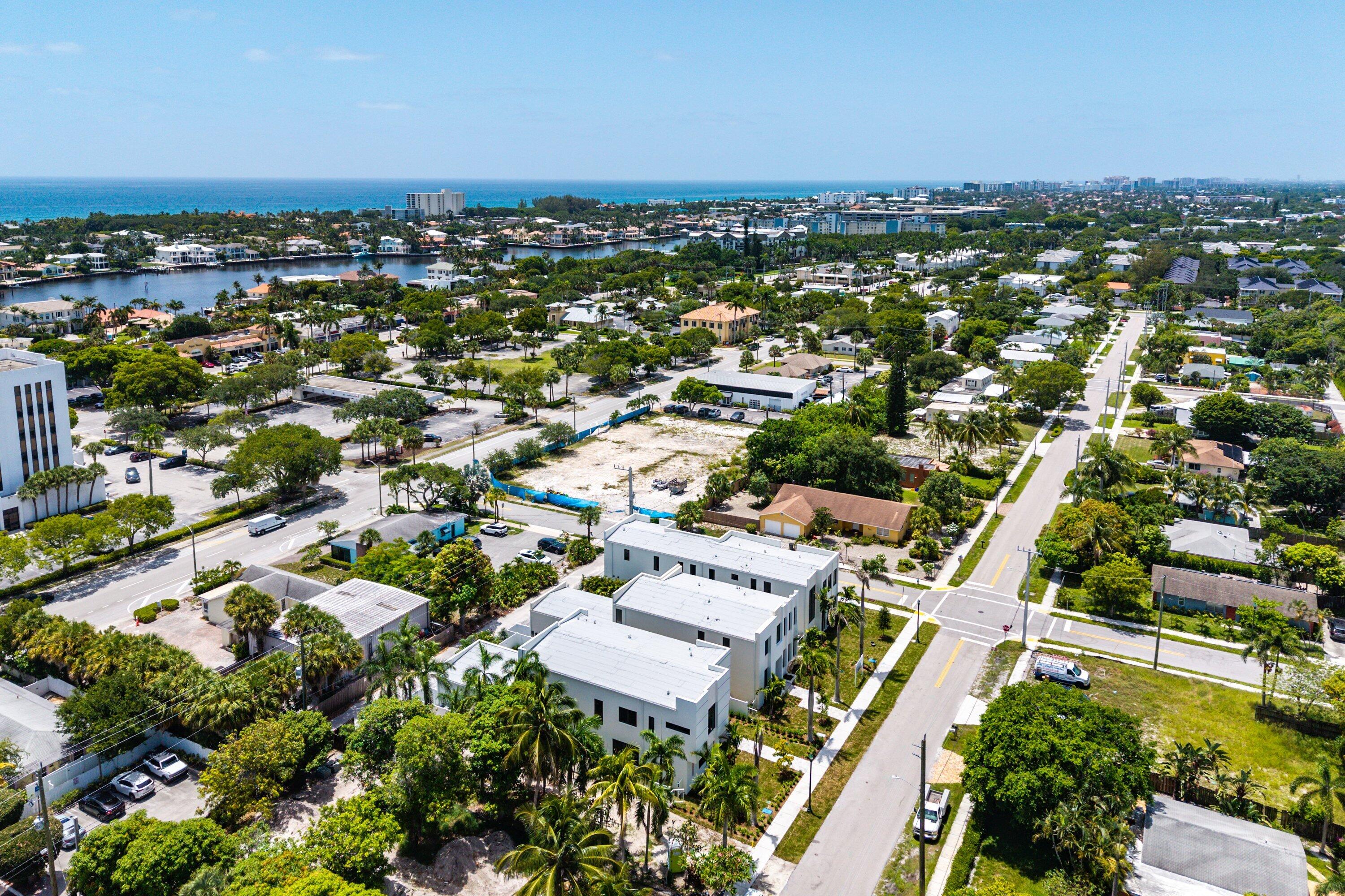 725 SE 4TH, Delray Beach FL 33483