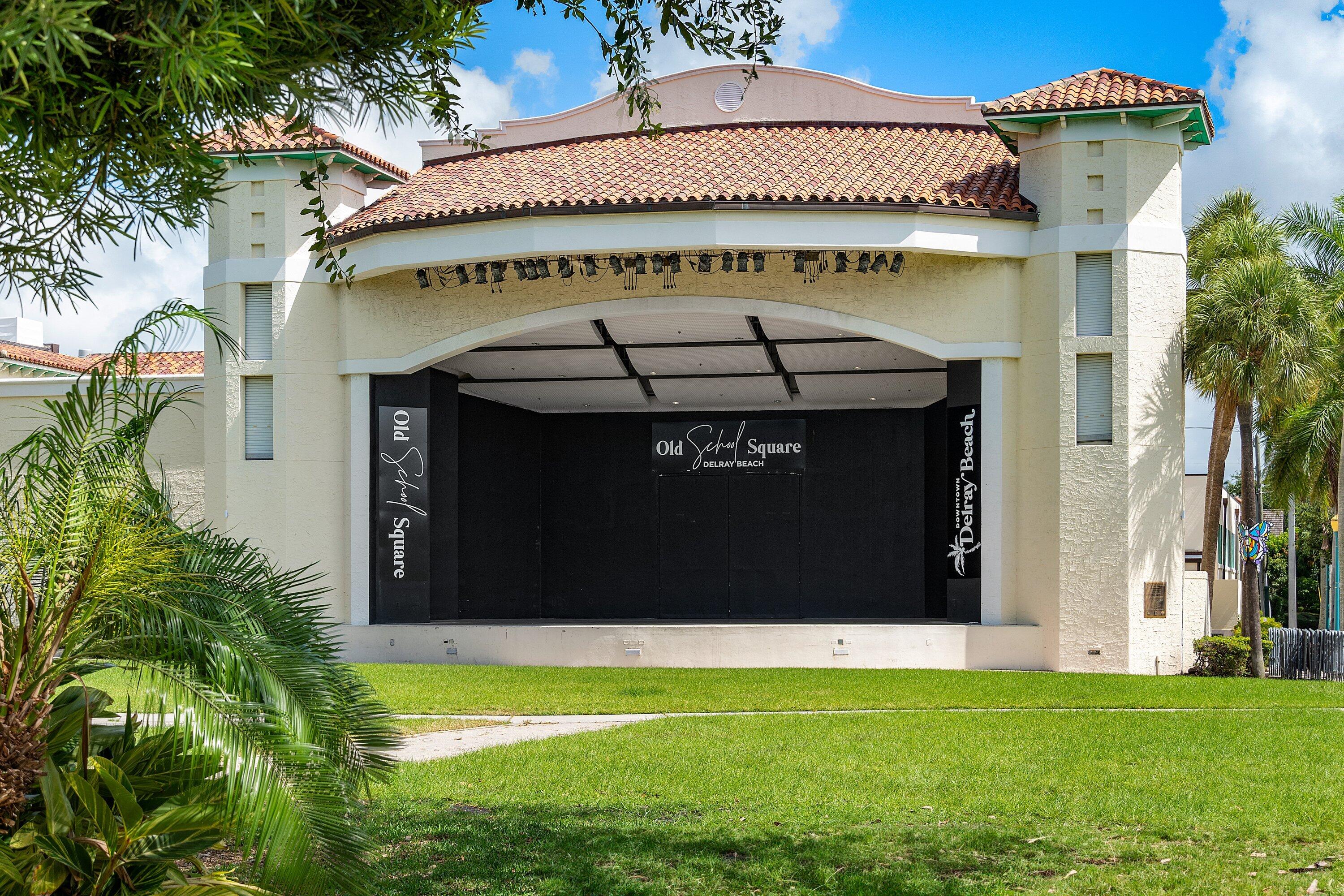 725 SE 4TH, Delray Beach FL 33483
