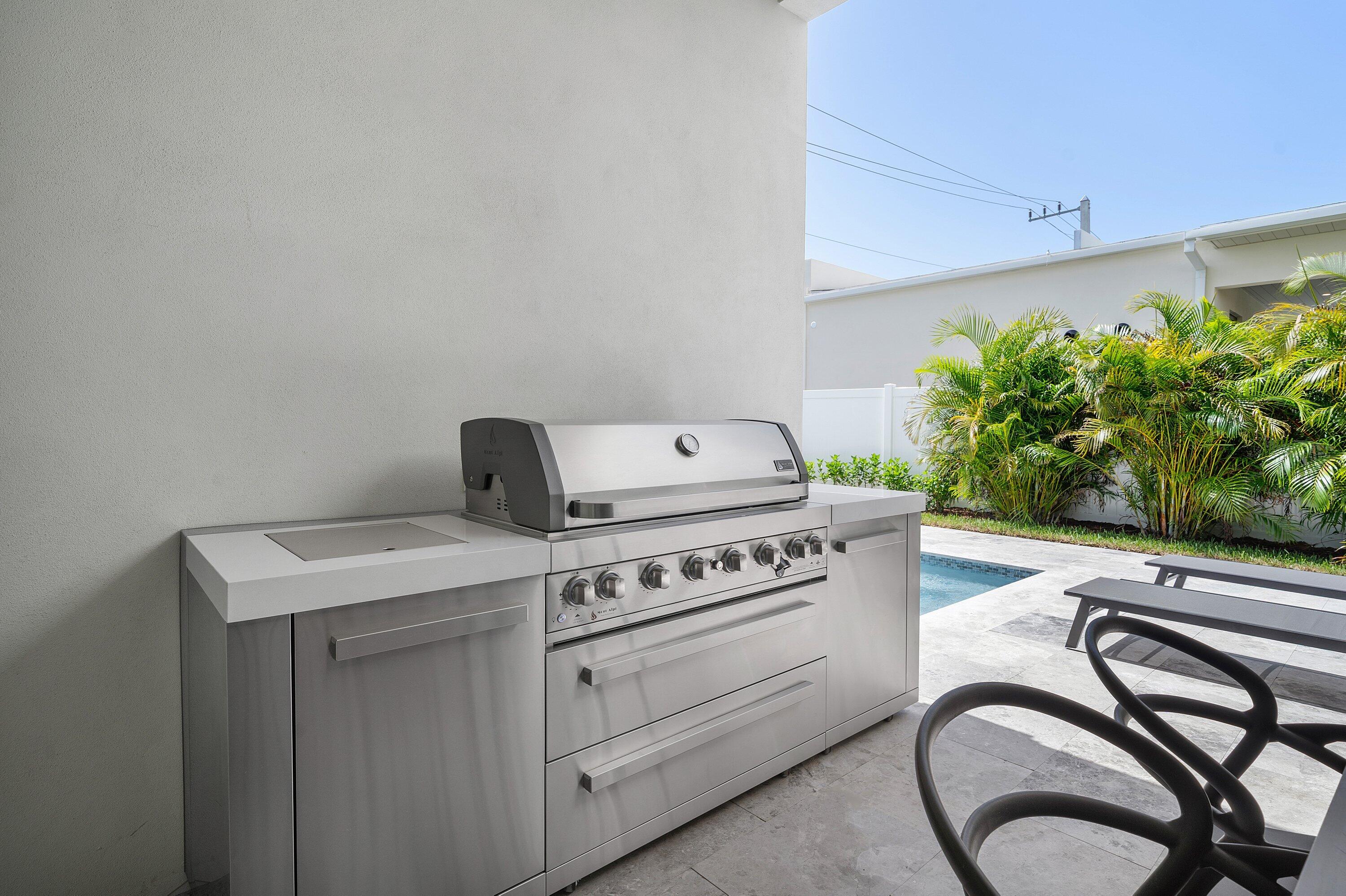 725 SE 4TH, Delray Beach FL 33483