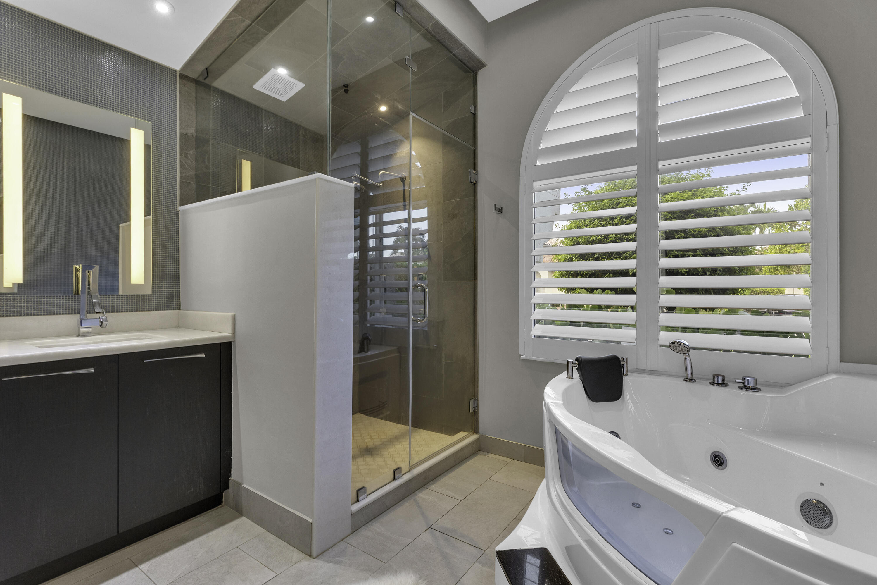 2550 NW 52ND, Boca Raton FL 33496
