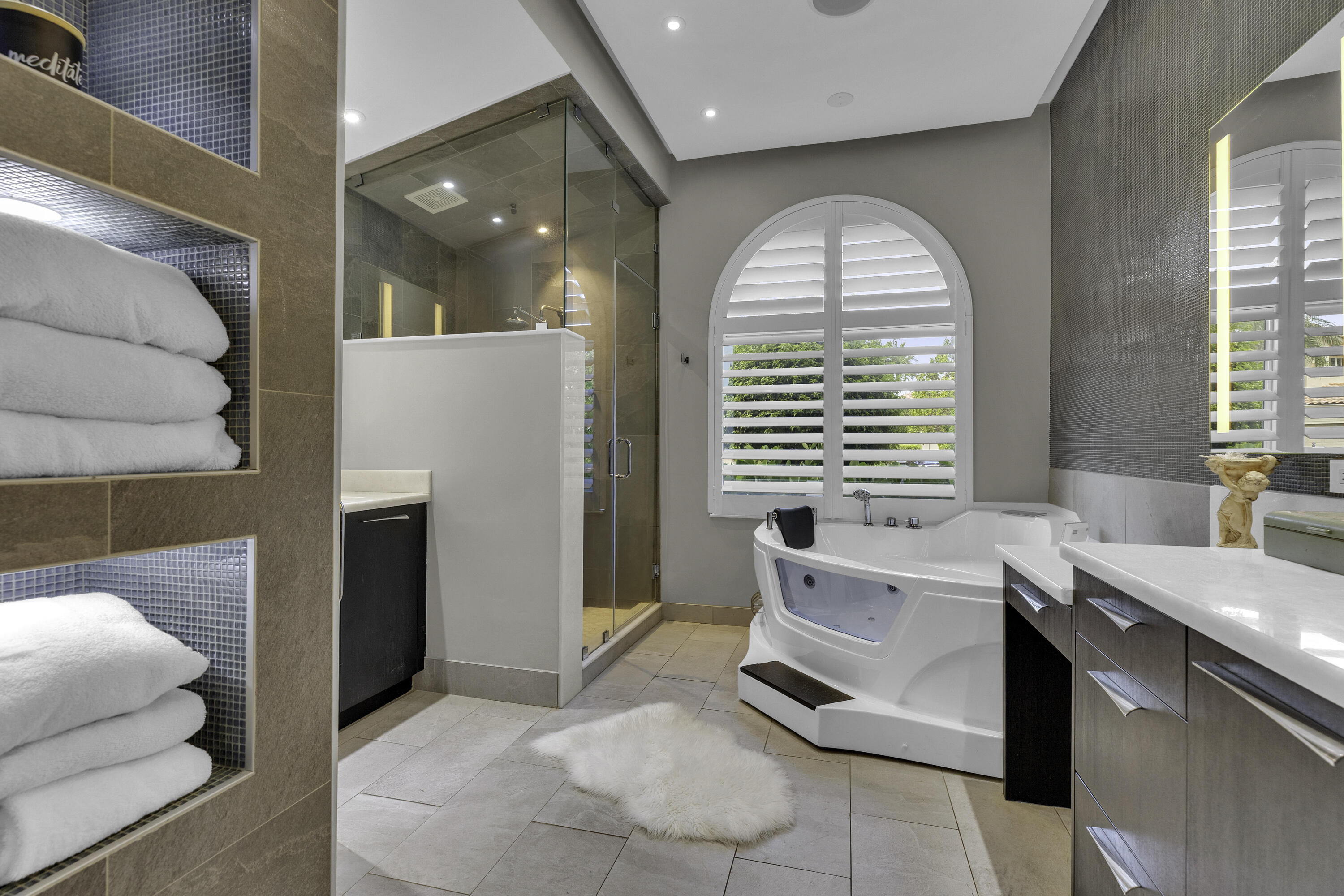 2550 NW 52ND, Boca Raton FL 33496
